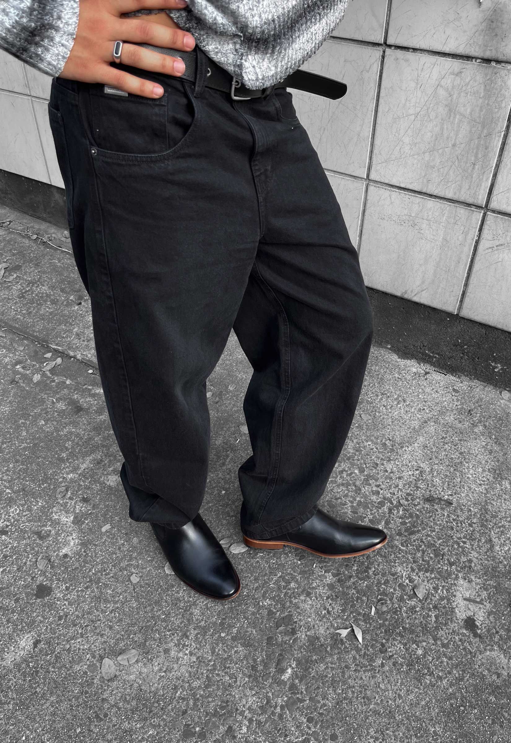 CHELSEA AXIS BLACK