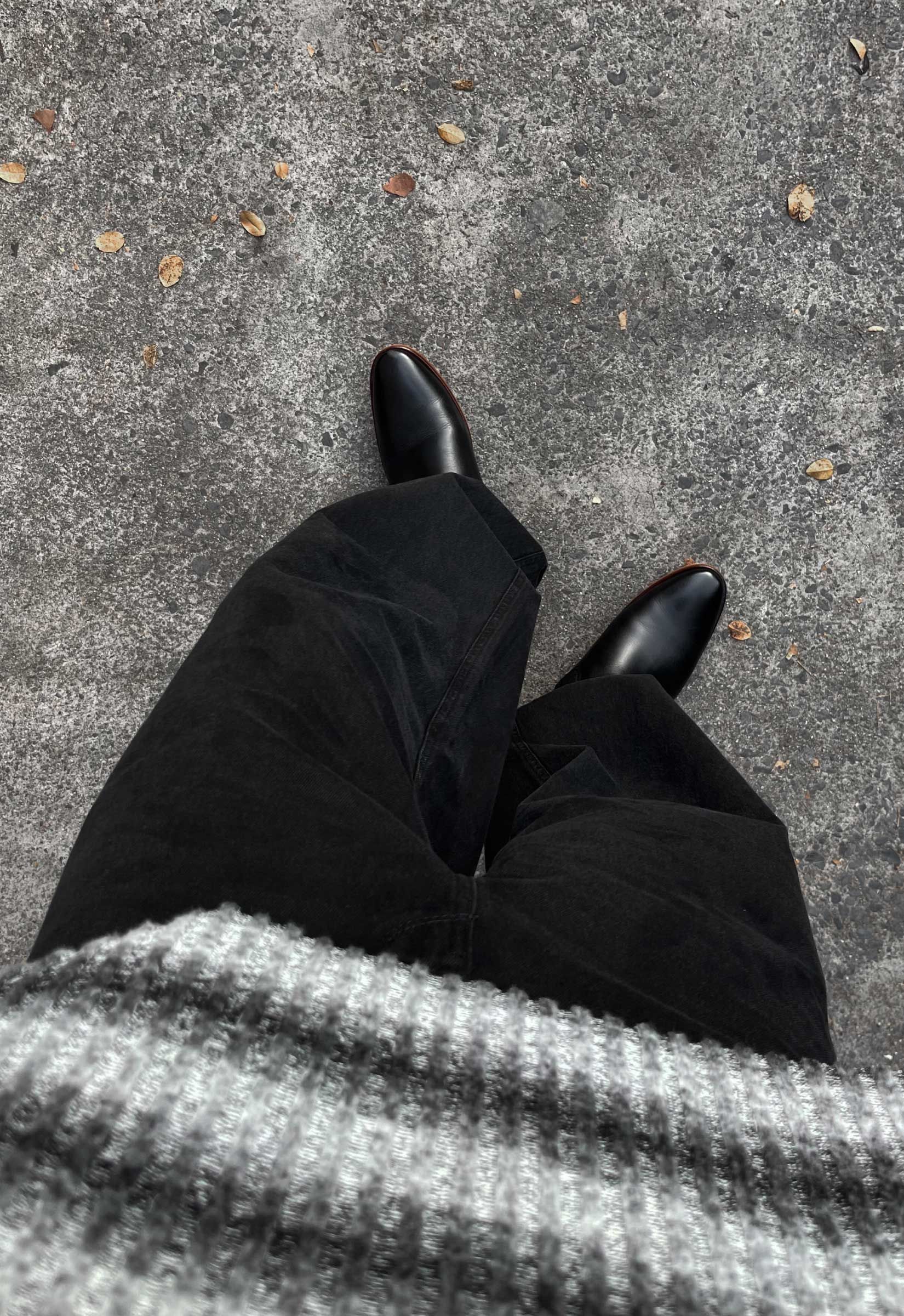 CHELSEA AXIS BLACK