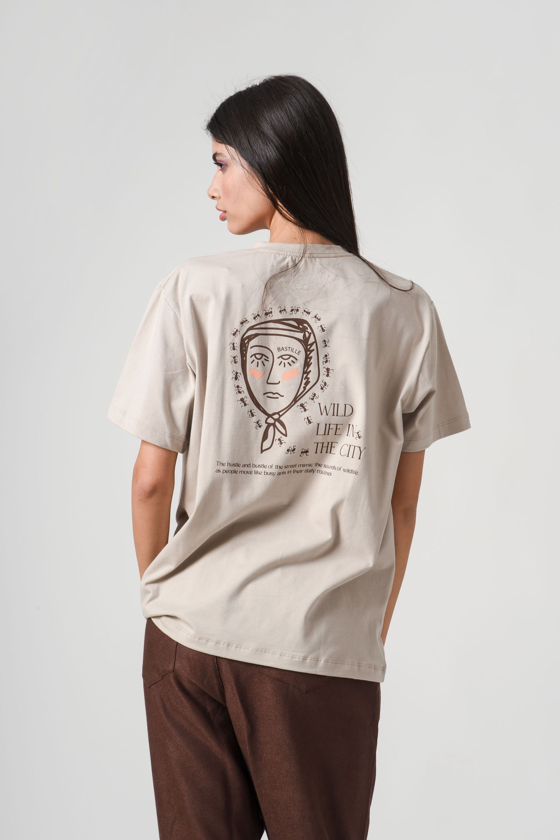 Camiseta Silk Gola Careca Oversized Wild Life Chino Algodão