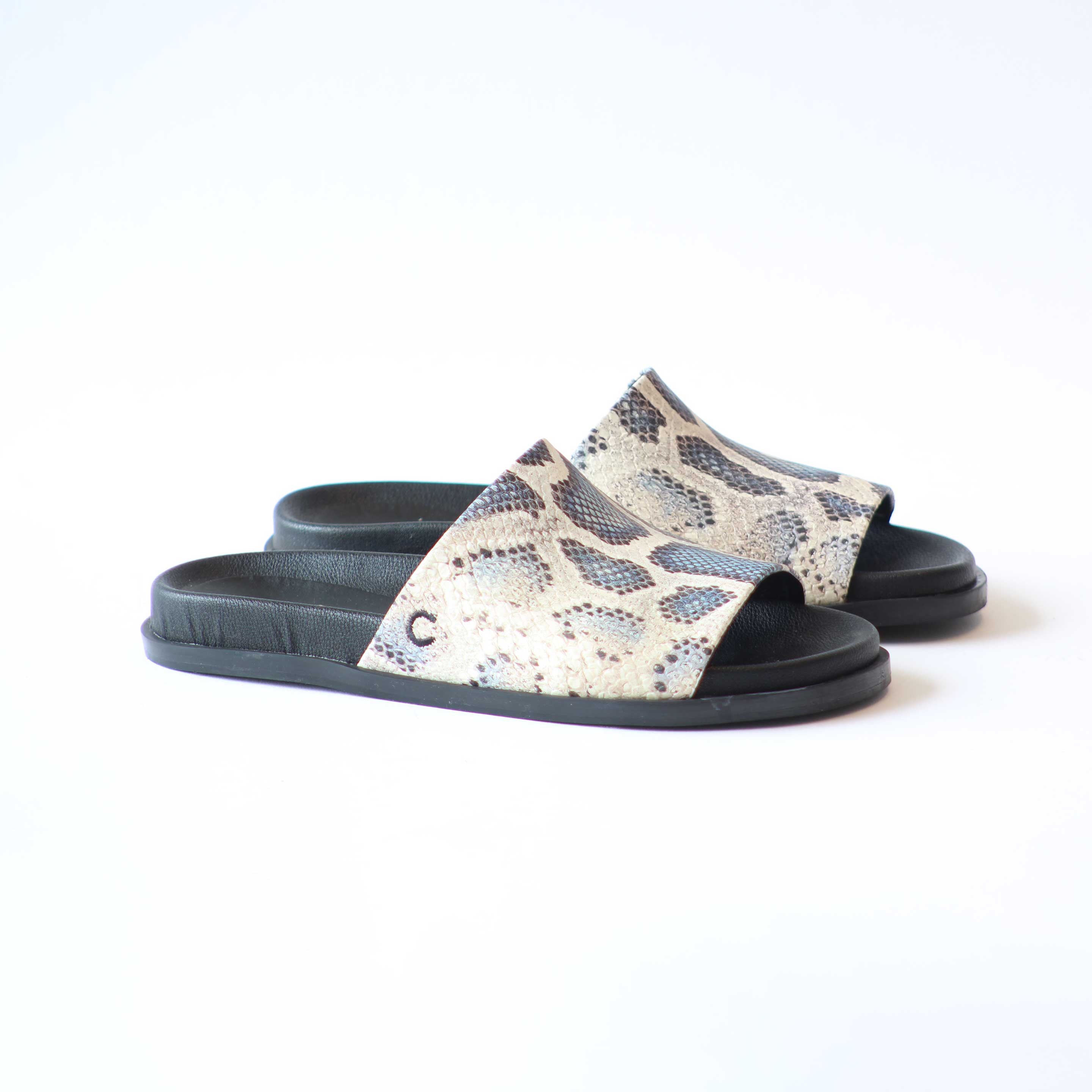 BIRKEN FEMININA CRISTÓFOLI  SNAKE MULTI (AZUL/ OFF WHITE/ PRETO)