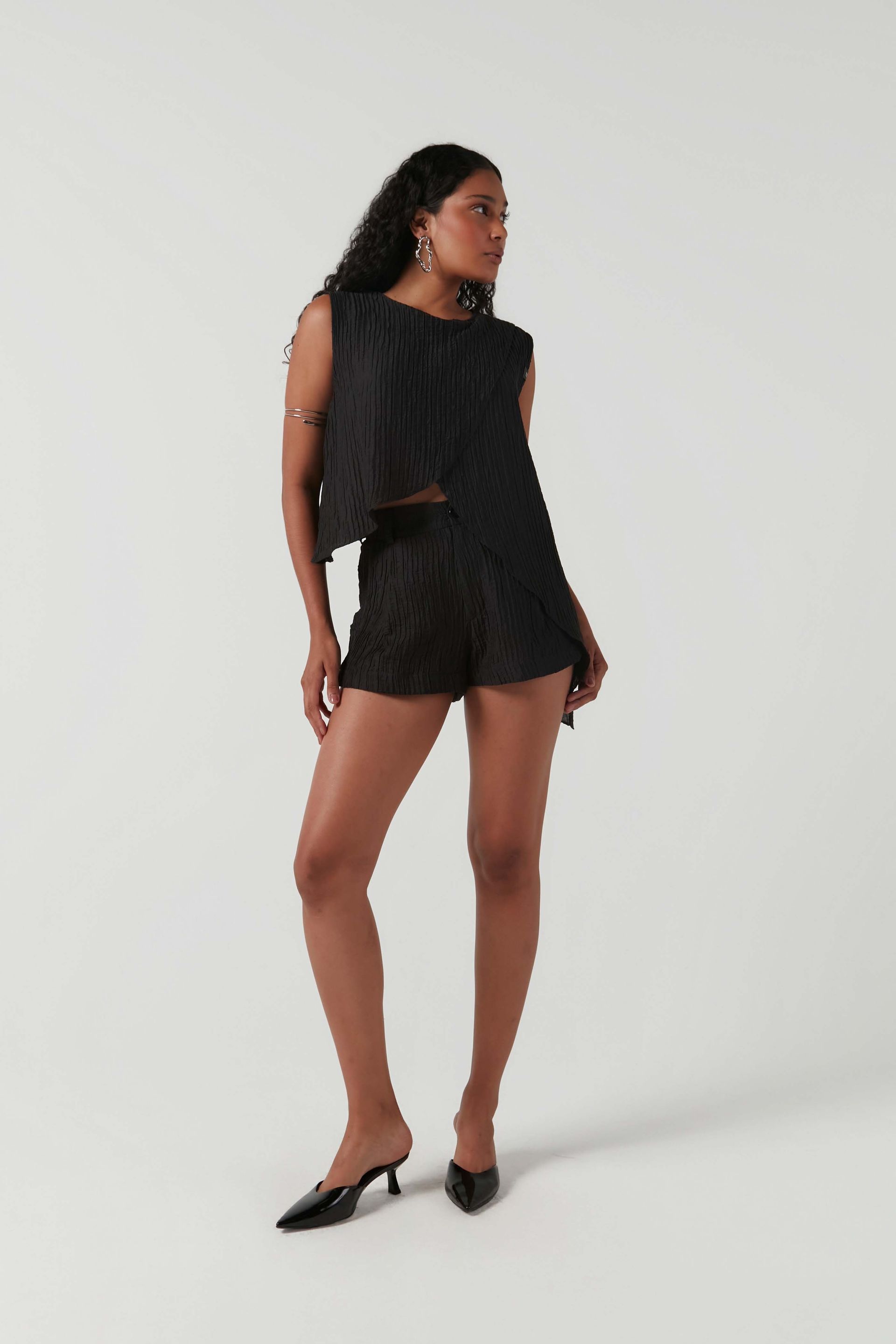 Foto do produto BLUSA NIDUS PRETO