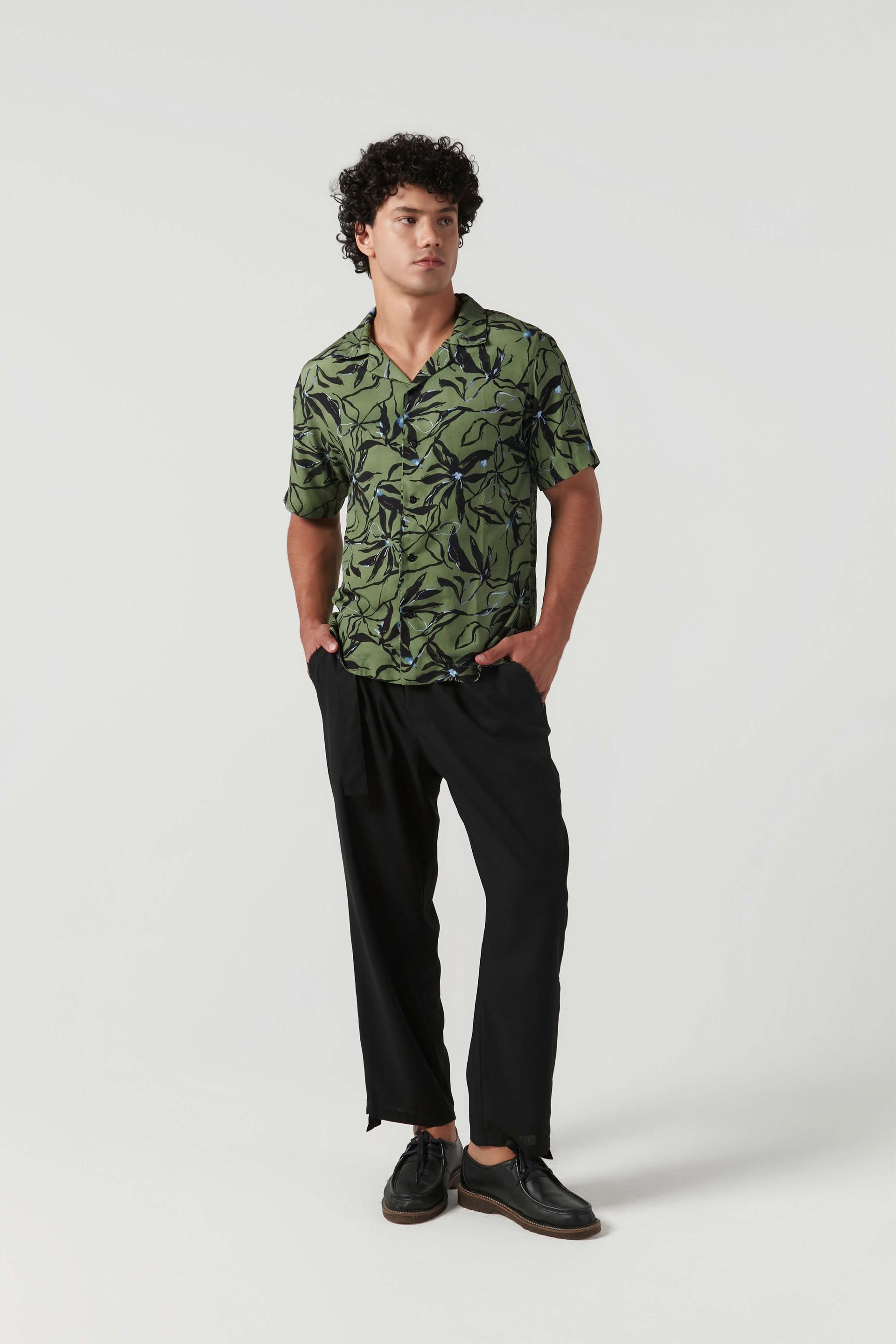 Foto do produto CAMISA CEDRUS MUSGO