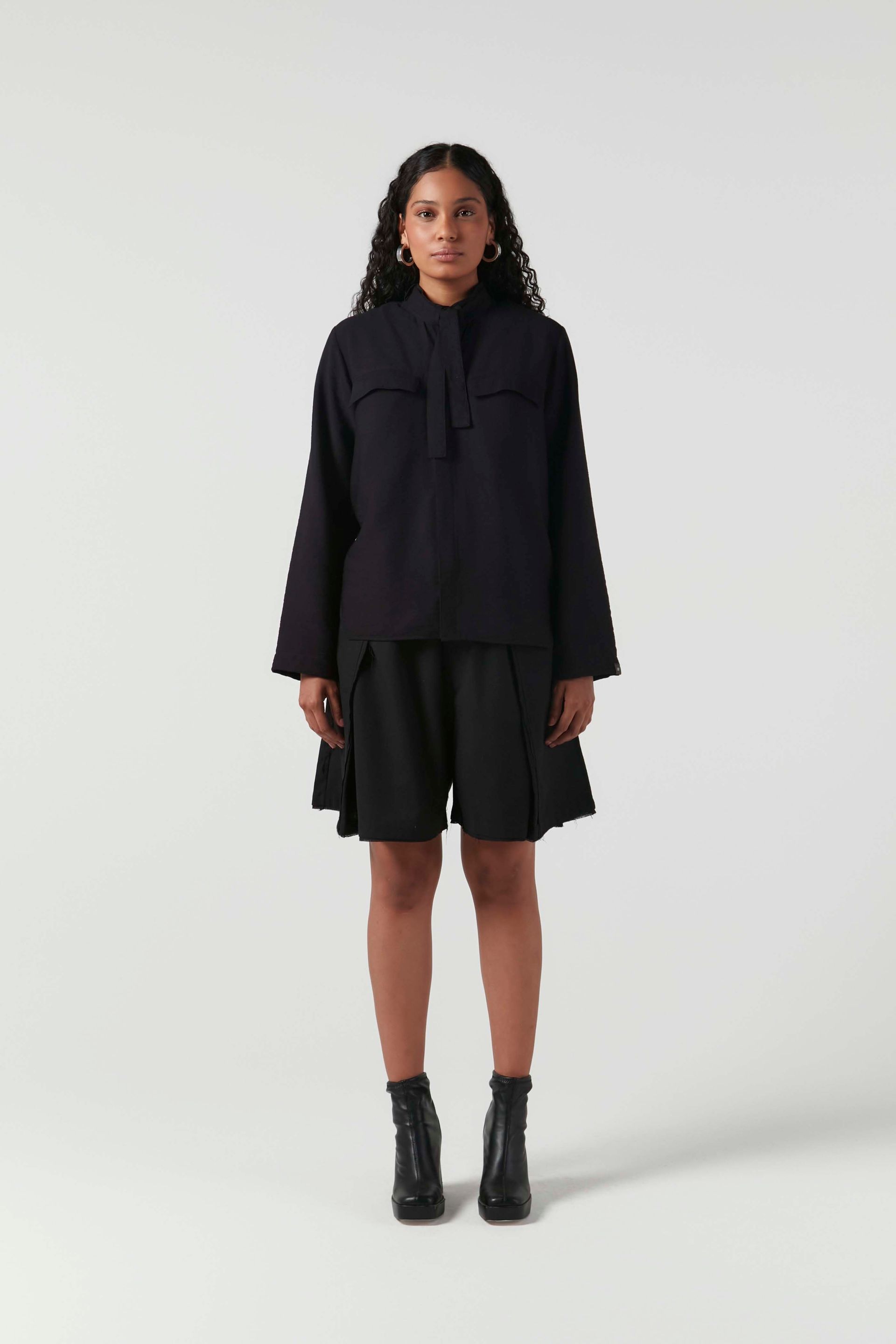 Foto do produto CAMISA CRINCKLED PRETO