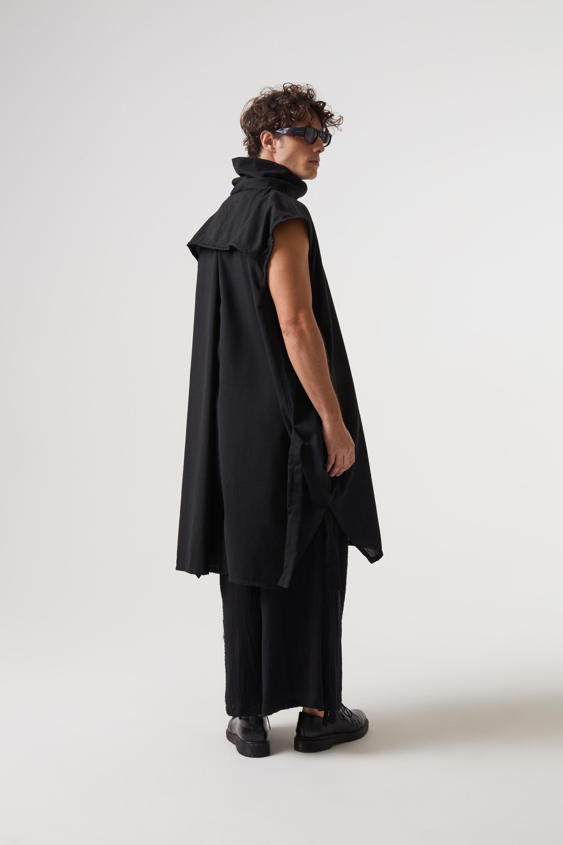 Foto do produto VESTIDO RISCO PRETO