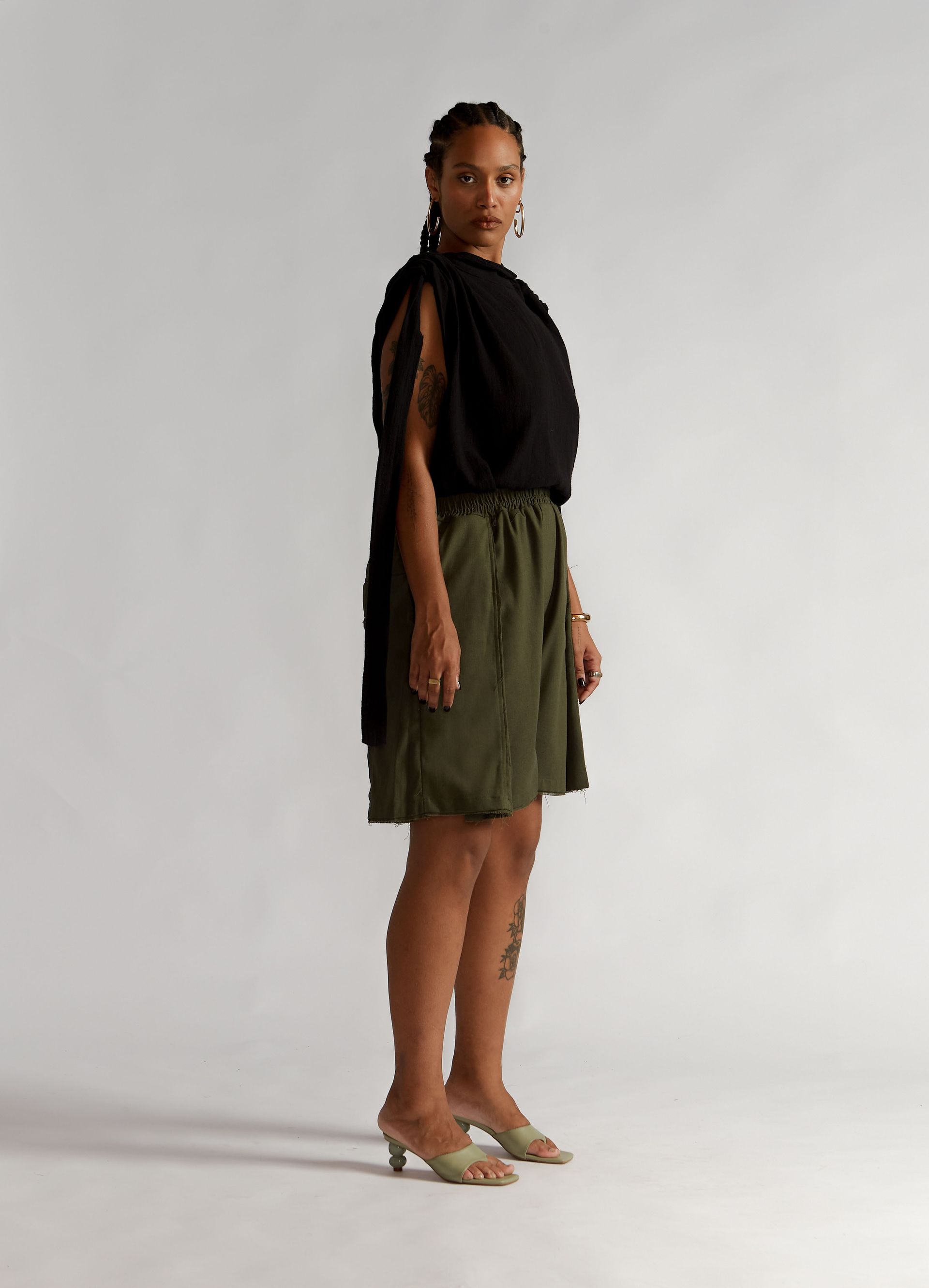 Foto do produto BLUSA TARSILA PRETO