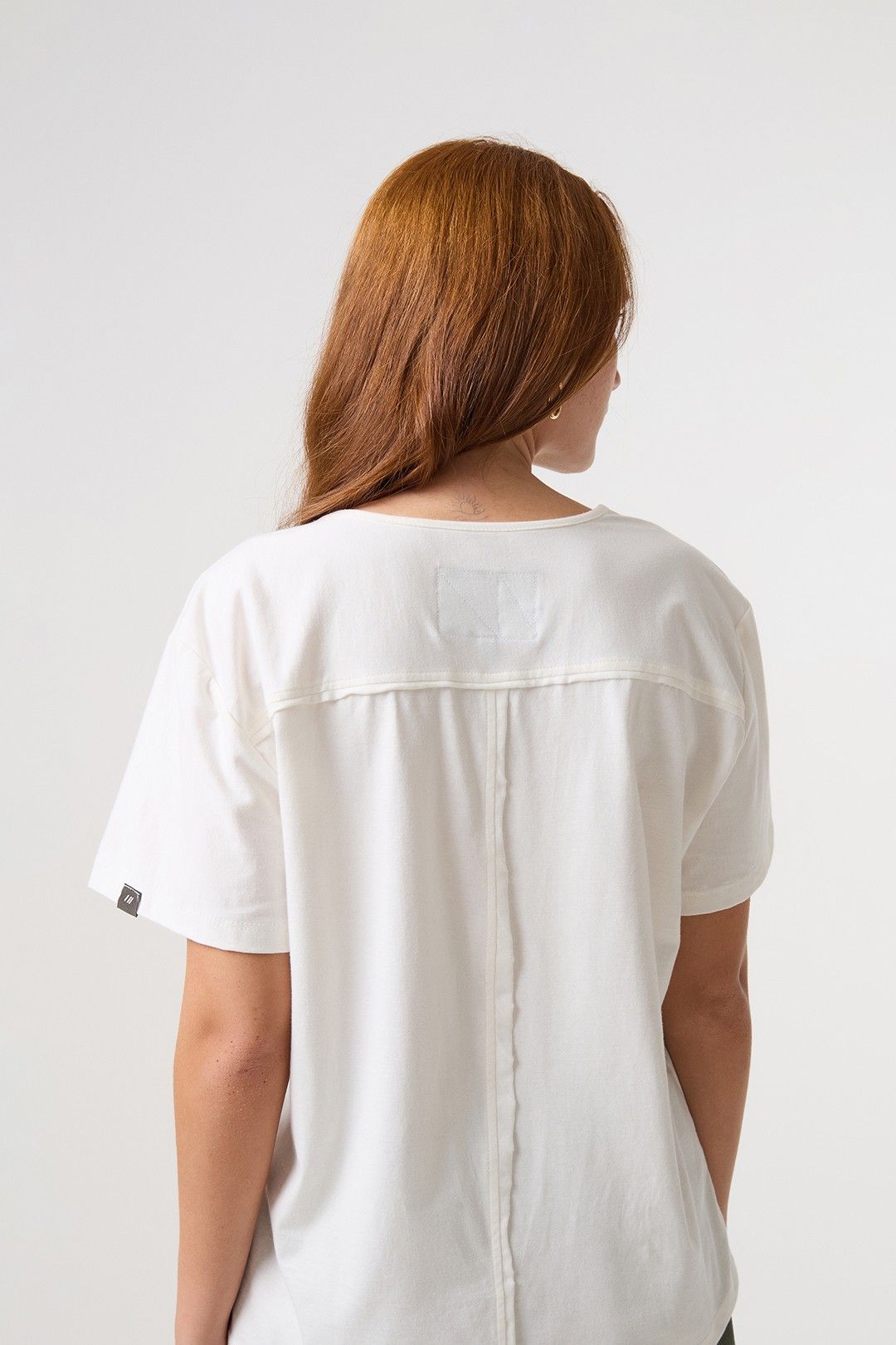 Foto do produto CAMISETA 0001 OFFWHITE