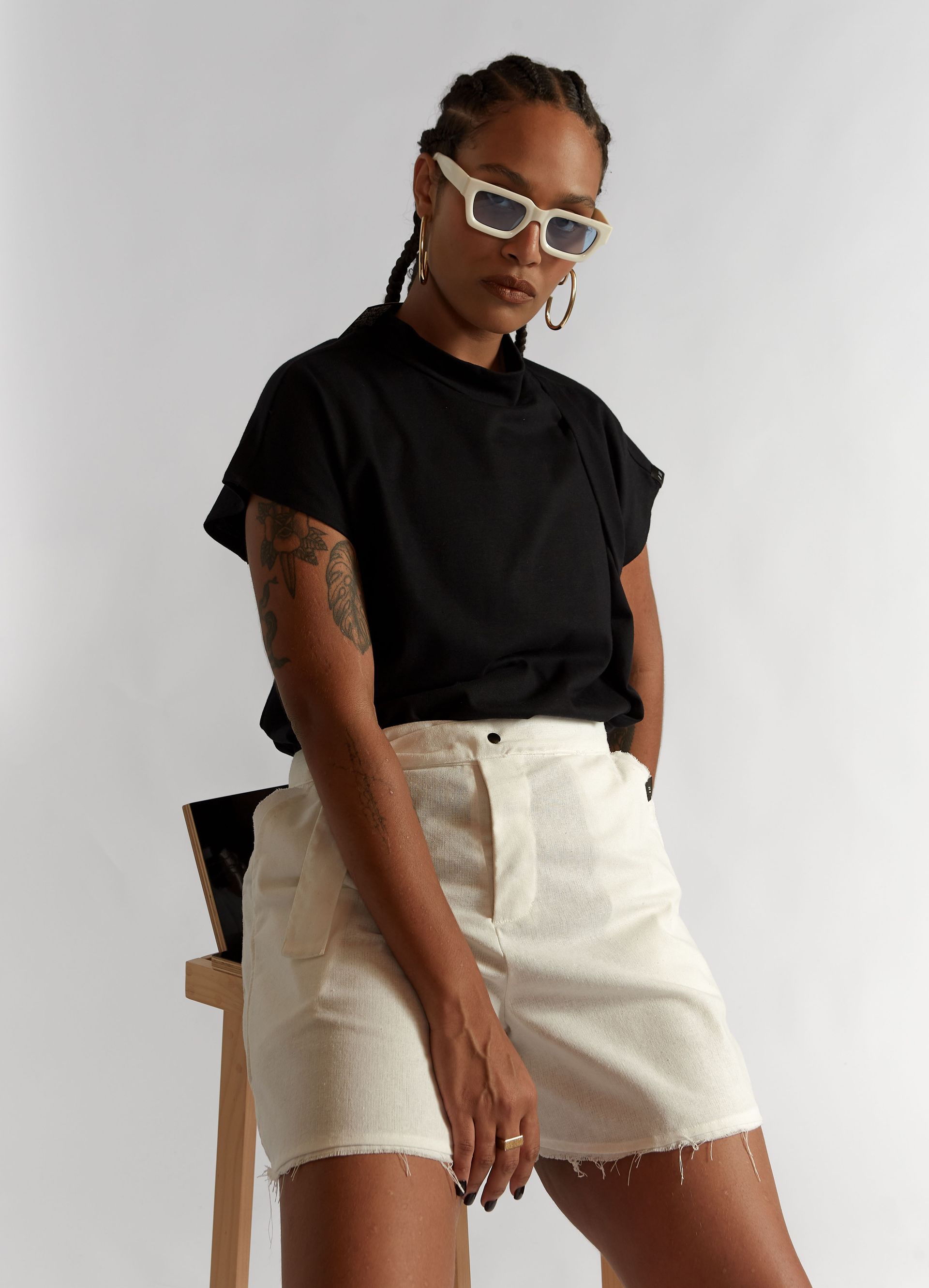 Foto do produto SHORTS LINA OFFWHITE