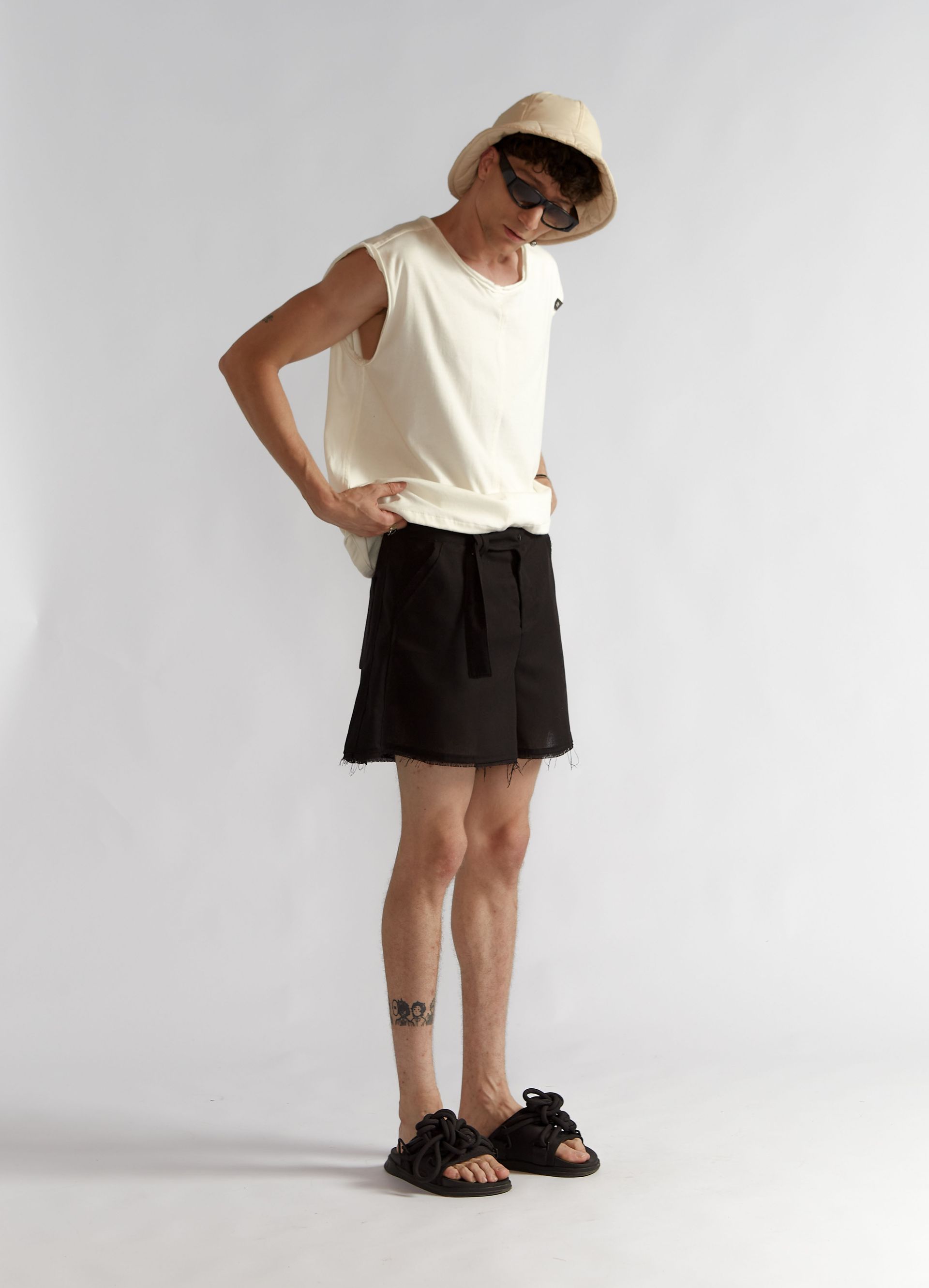 Foto do produto SHORTS LINA OFFWHITE
