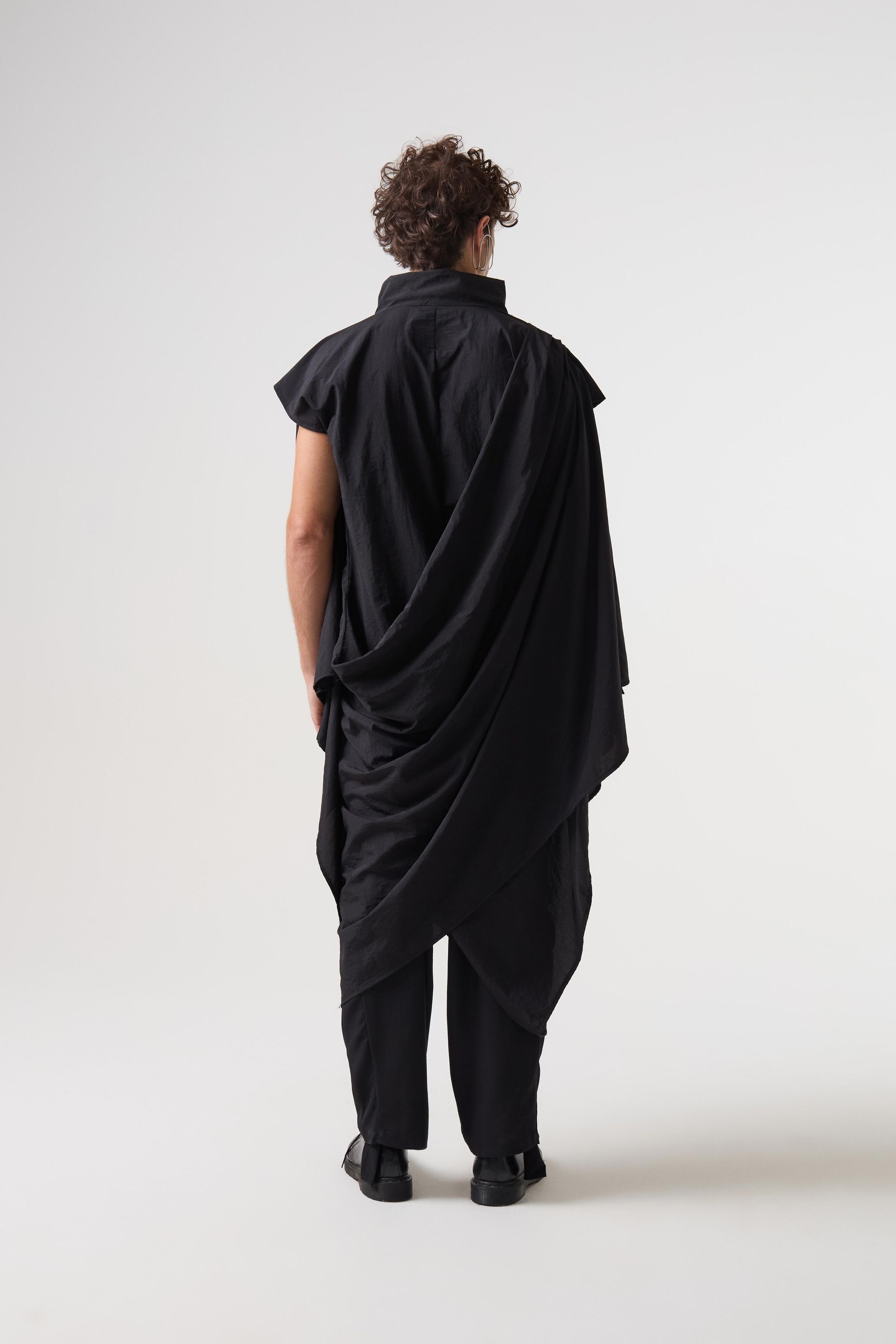 Foto do produto VESTIDO MUNICH PRETO