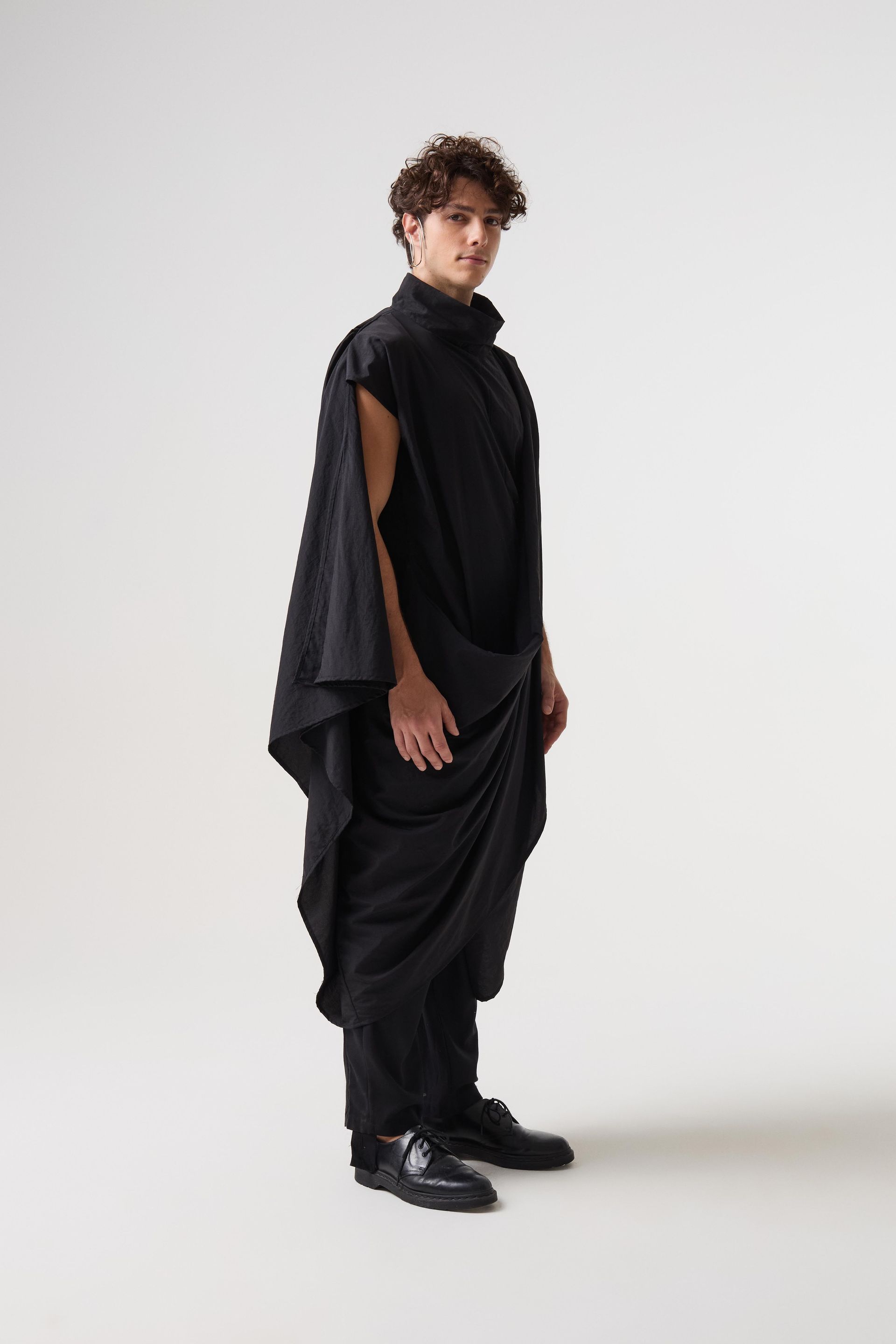 Foto do produto VESTIDO MUNICH PRETO