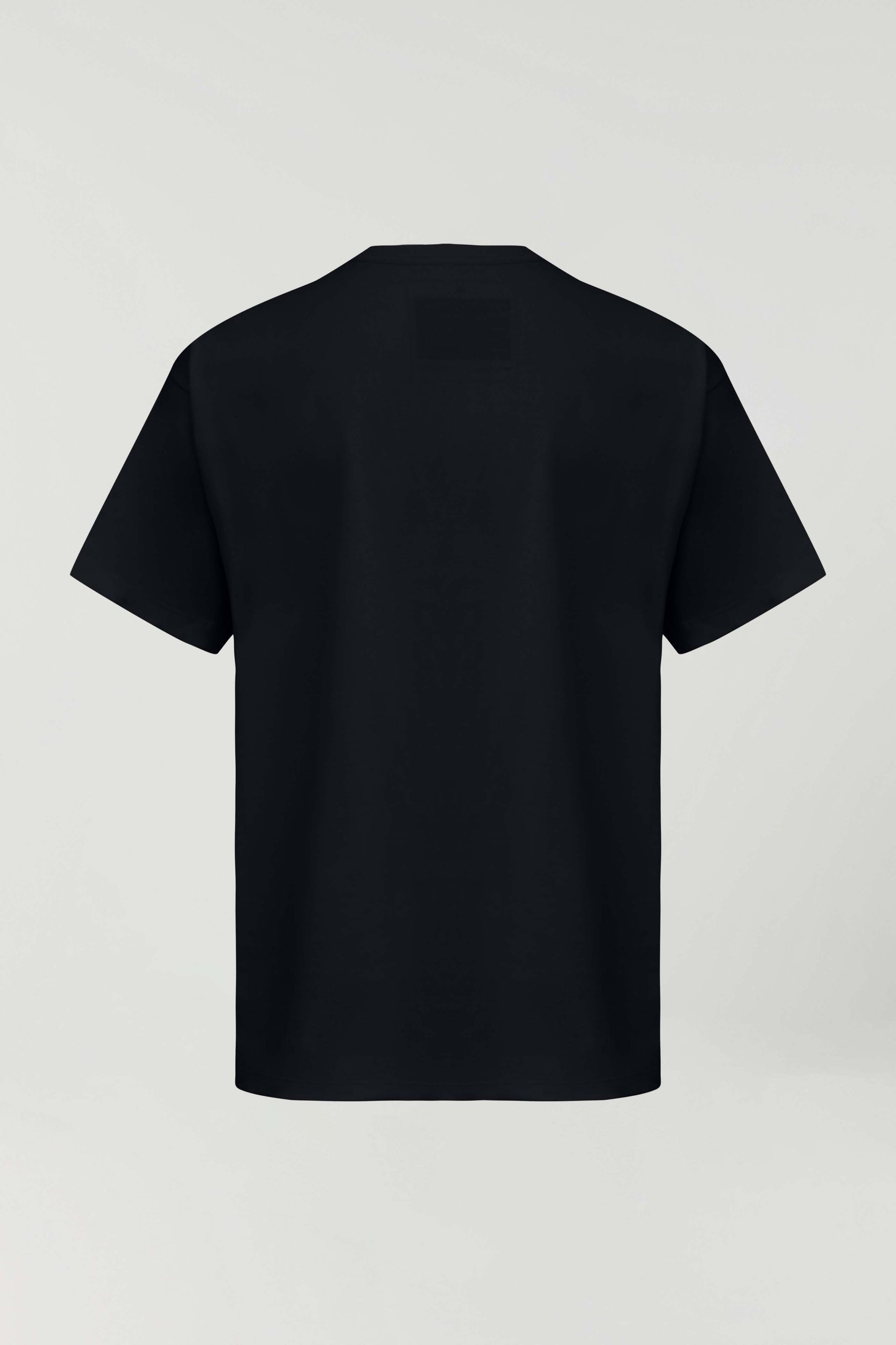 Foto do produto CAMISETA 0002 PRETO