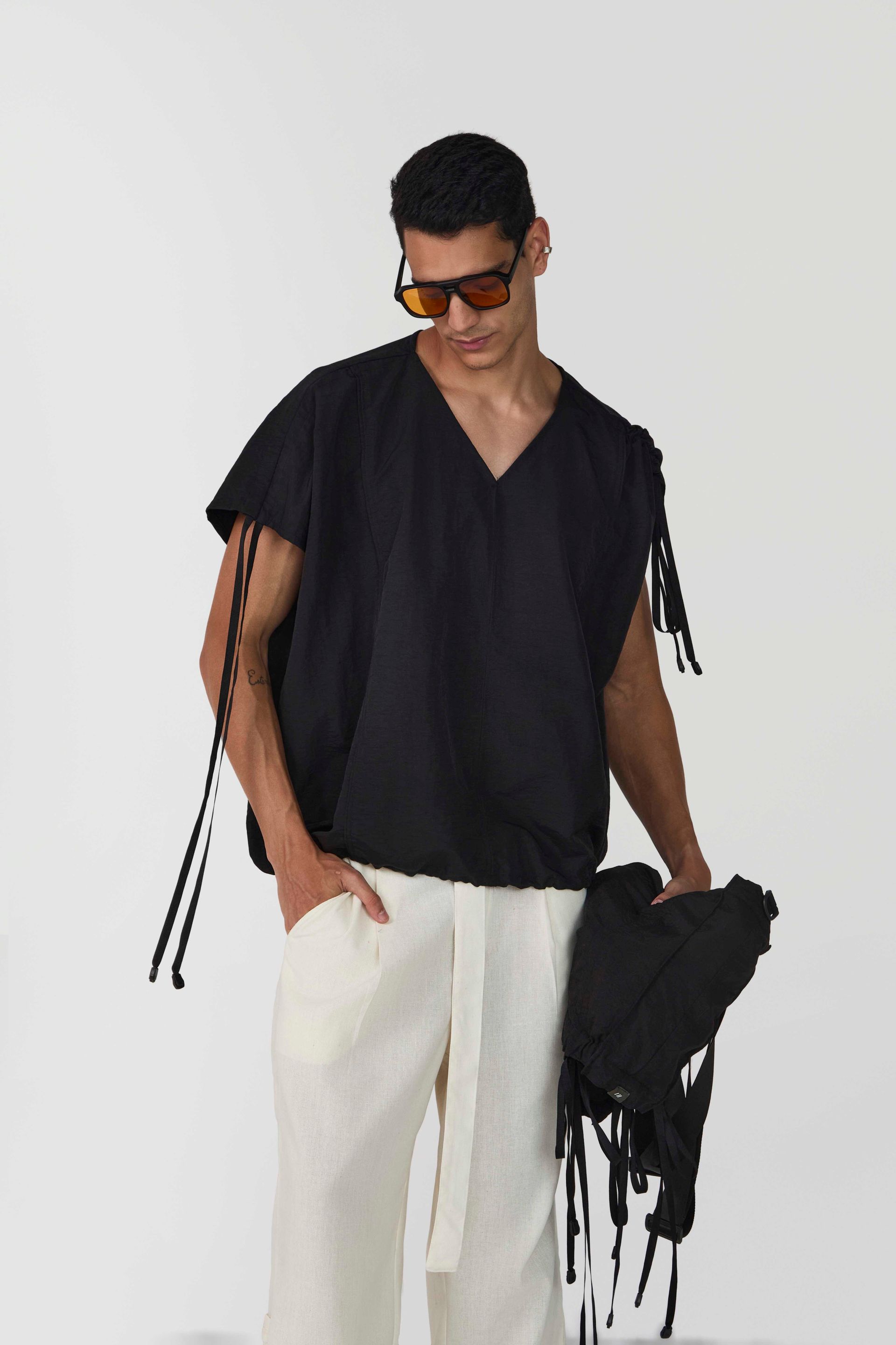 Foto do produto BLUSA TONYA PRETO
