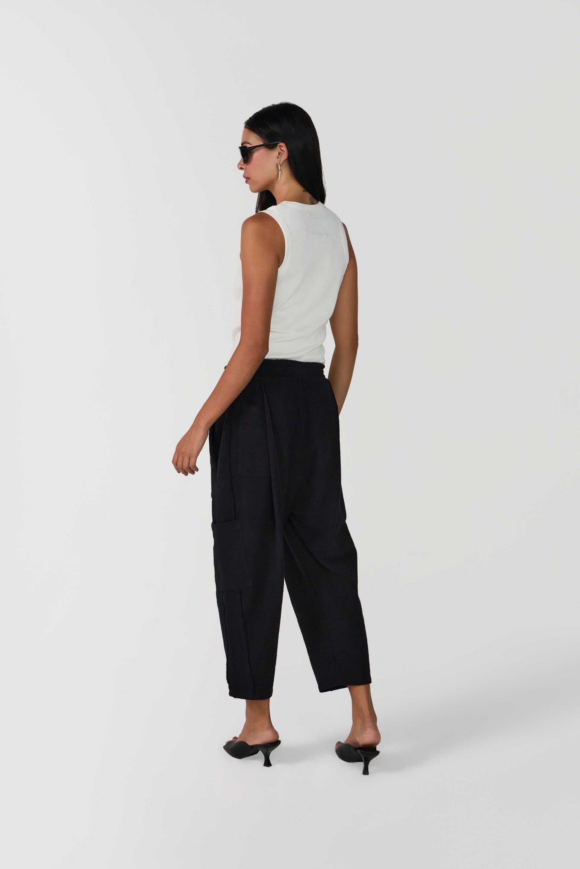 Foto do produto CALÇA +813 PRETO