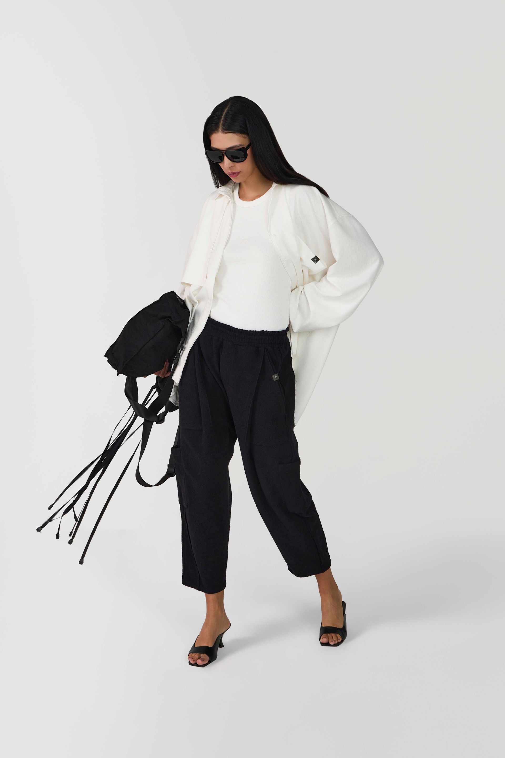 Foto do produto CALÇA +813 PRETO