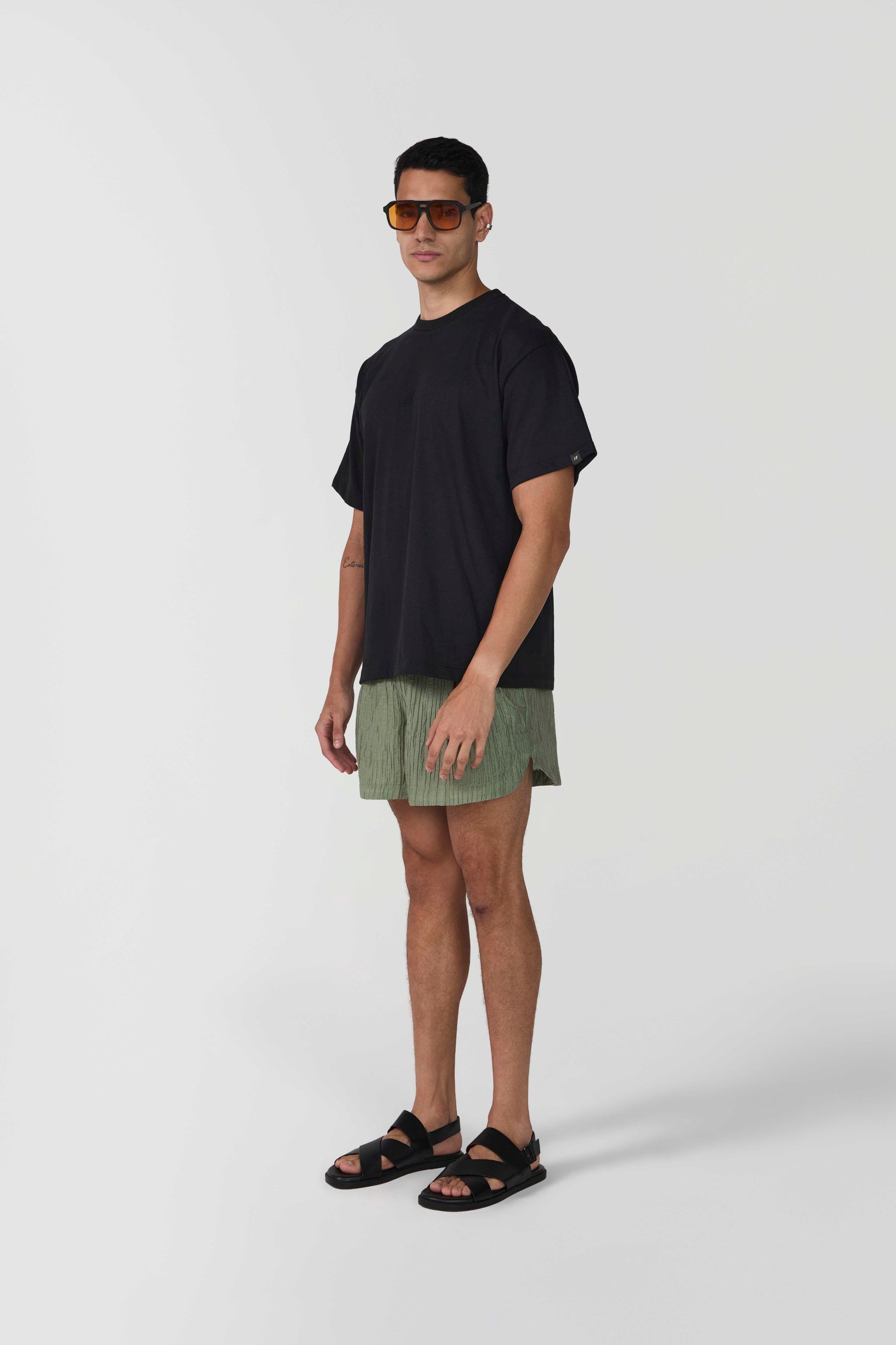 Foto do produto CAMISETA 0002 PRETO