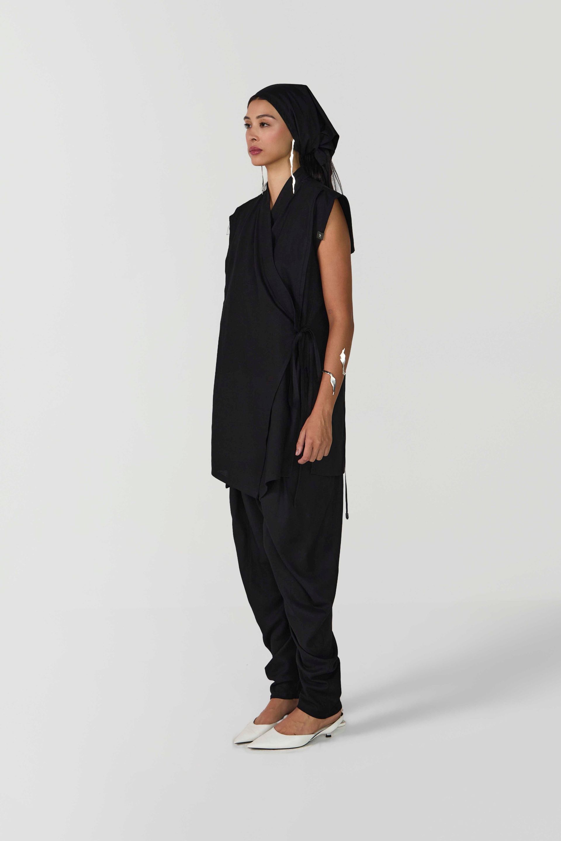 Foto do produto CAMISA BIANCO PRETO