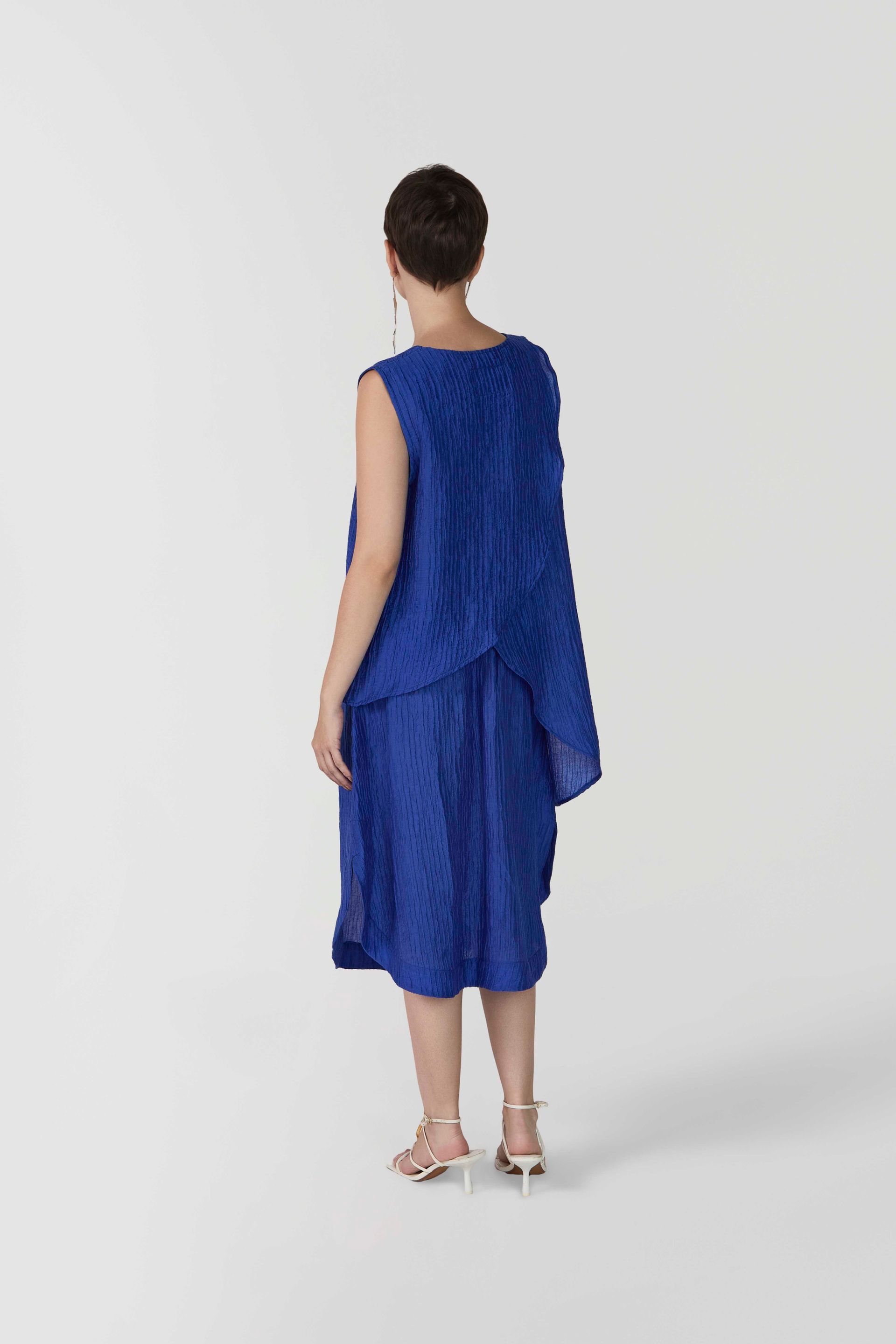 Foto do produto BLUSA NIDUS AZUL COBALTO
