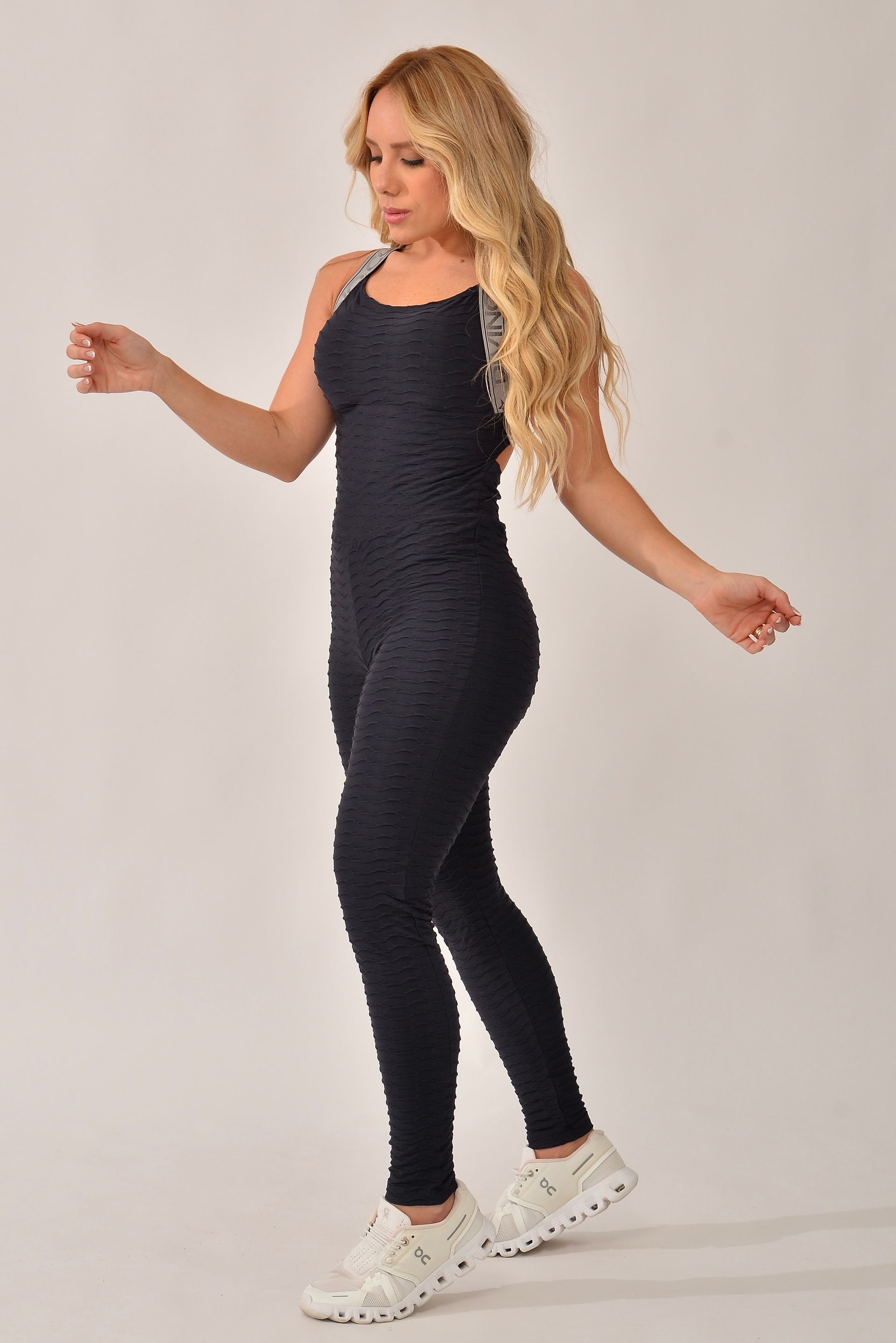 Macacão Fitness Jacquard Preto Cross