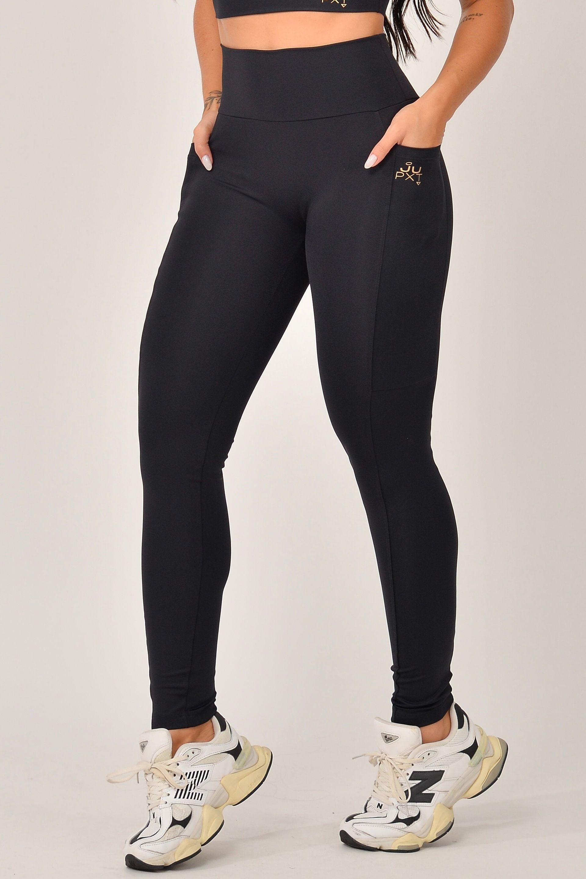 Legging Com Bolso Básica Preta JuPxt