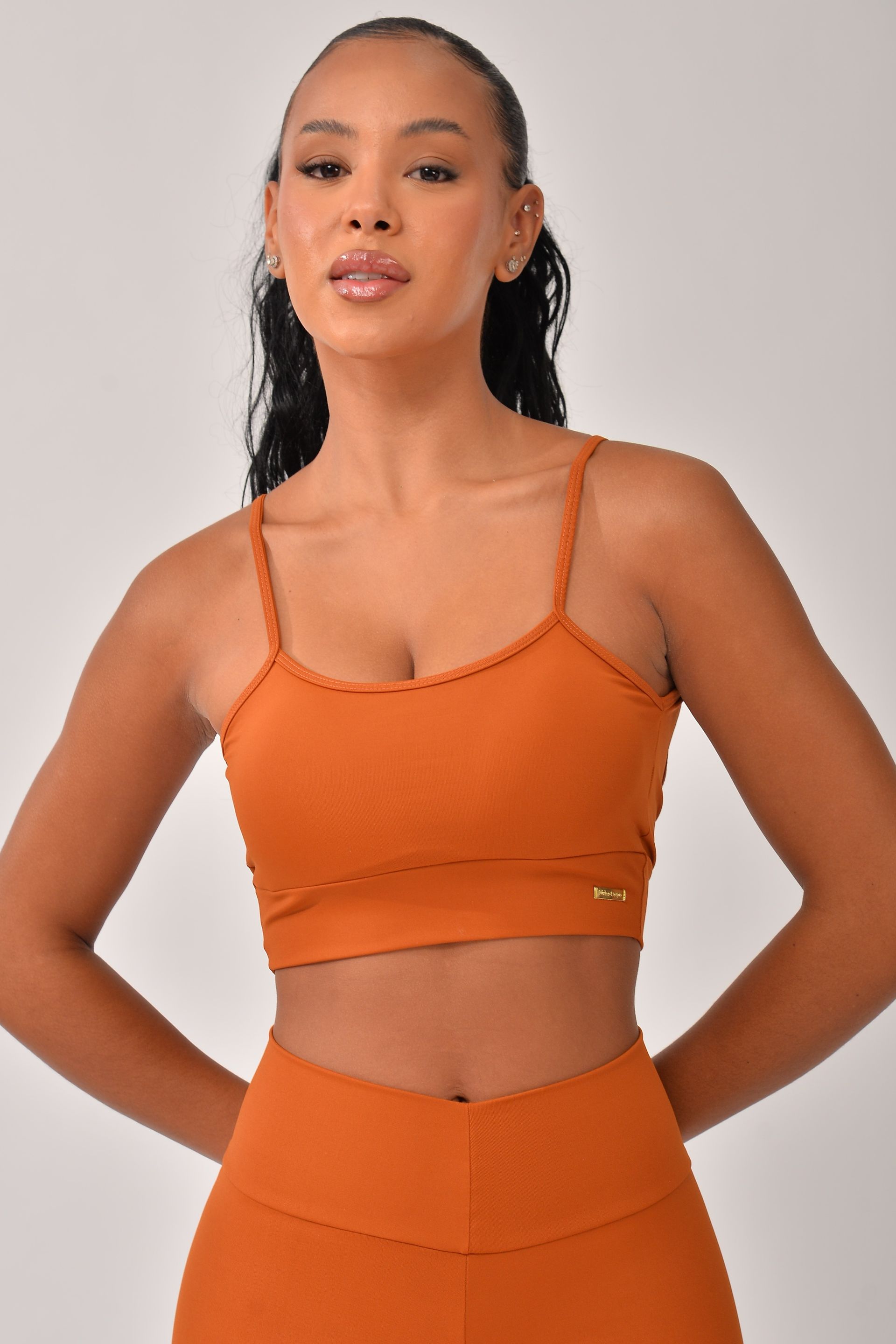 Top Fitness Com Alcinha Caramelo Back