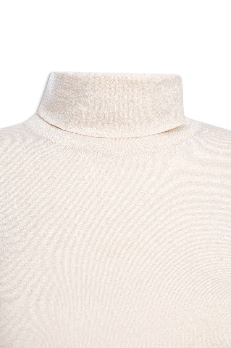BLUSA GOLA ALTA LÃ