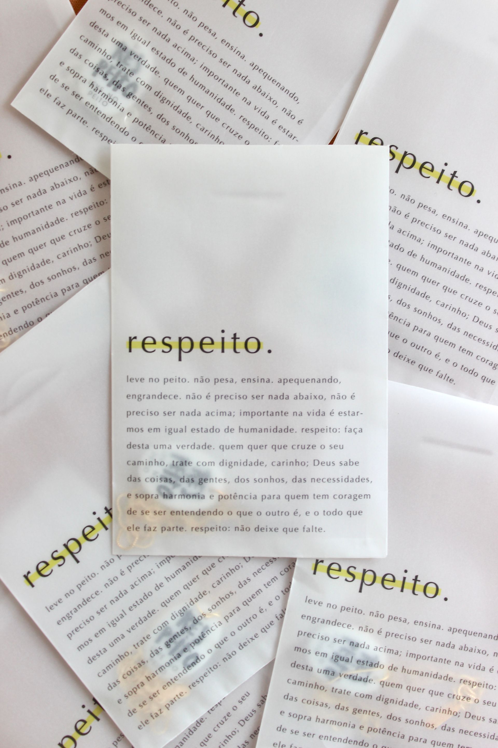 [Produto] poema respeito 2