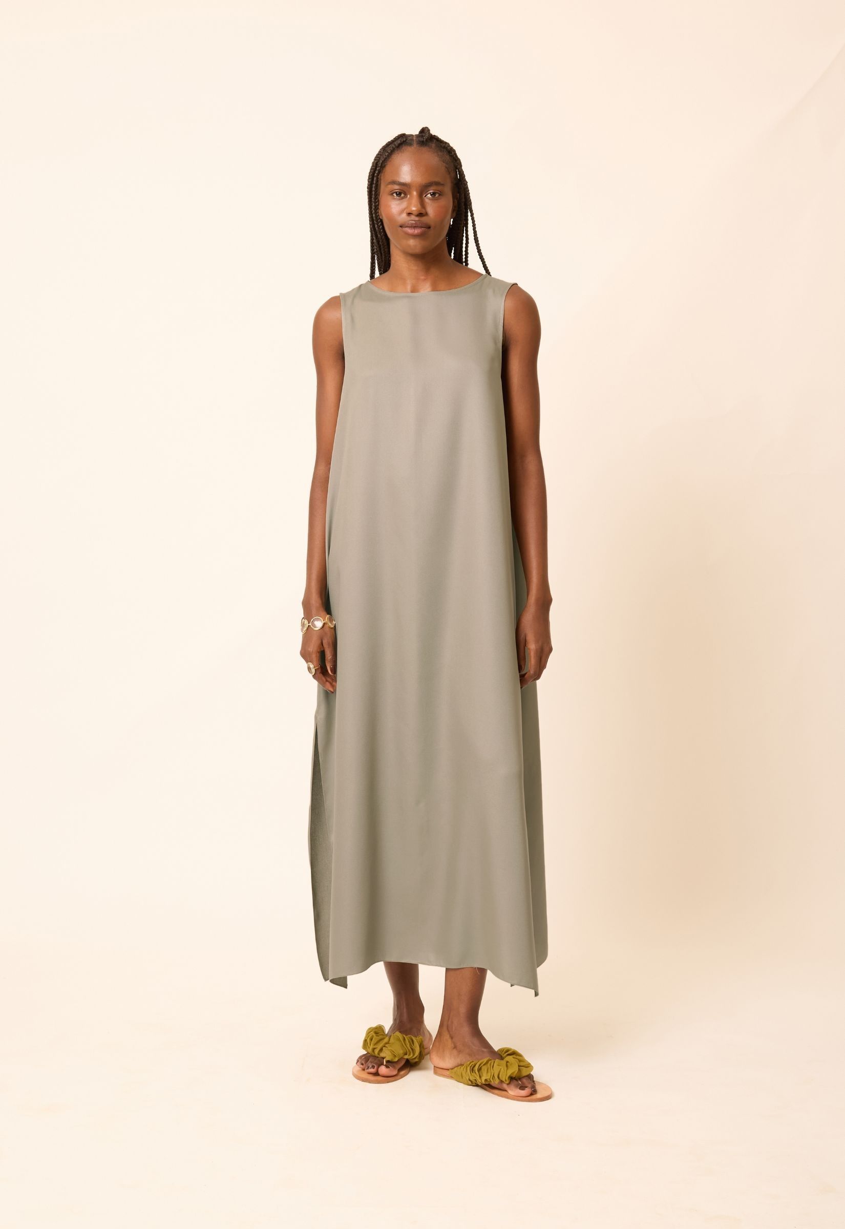 Foto do produto Vestido Modal Regata Bela Chumbo