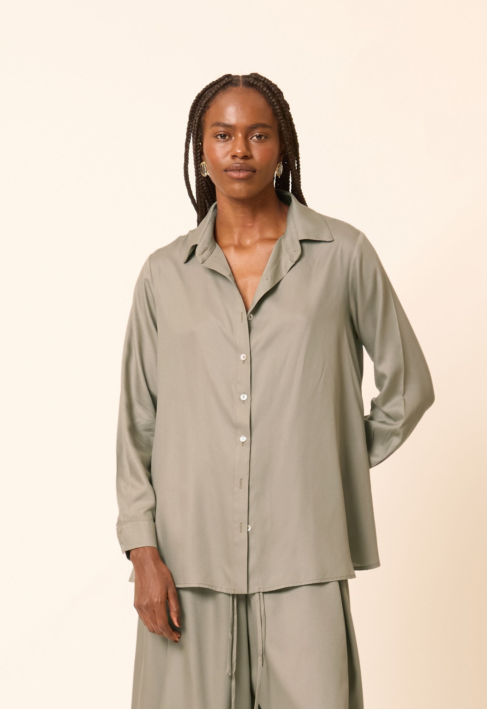Foto do produto Camisa Modal Aruna Chumbo
