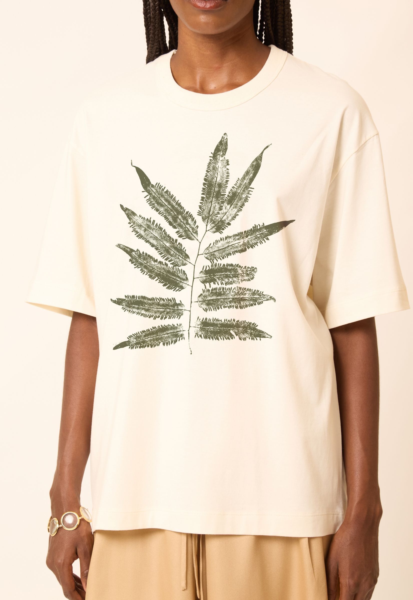 Foto do produto Camiseta Algodão Orgânico Flavia Abre Caminho Mata Atlântica 