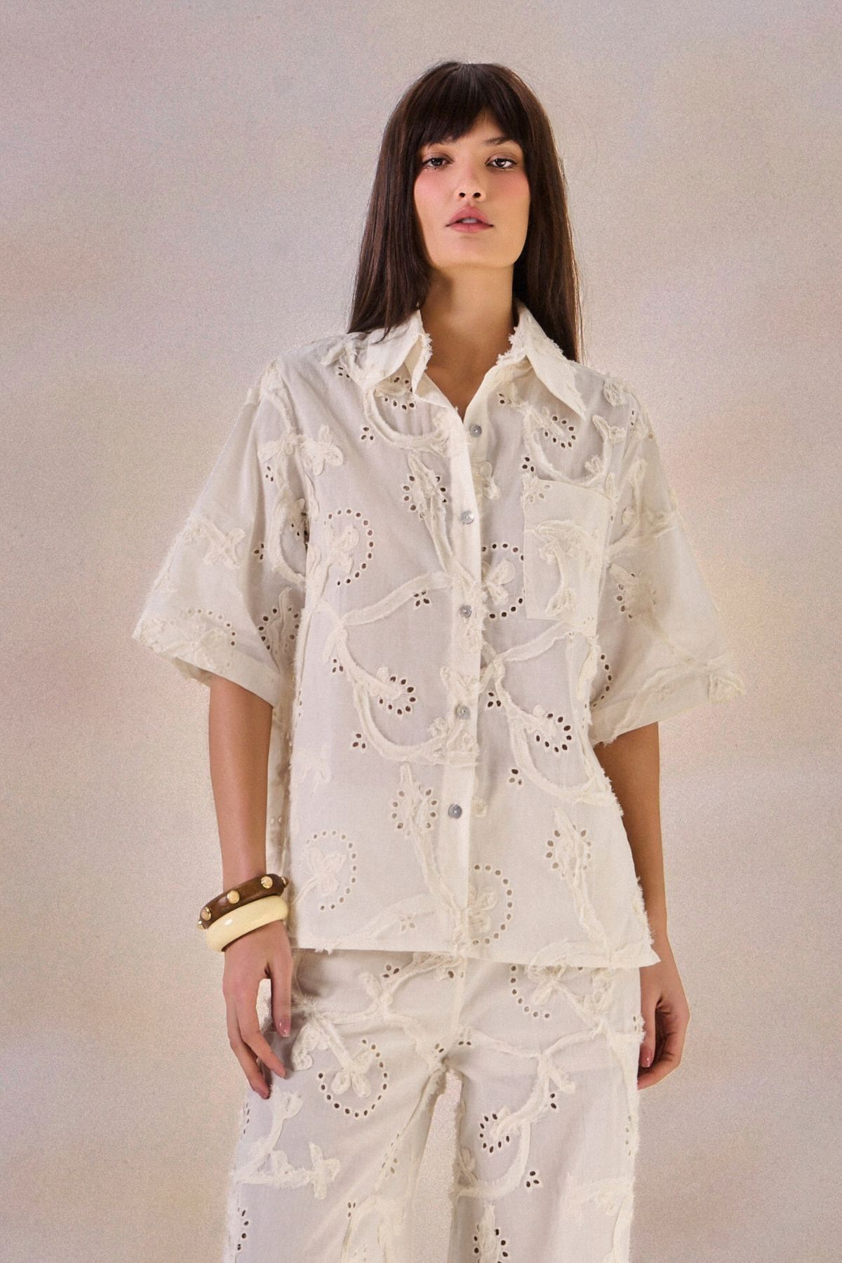 Foto do produto Camisa Laise Simone Off White