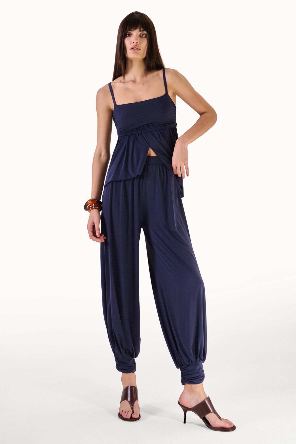 Foto do produto Calça Amelie Azul Maré