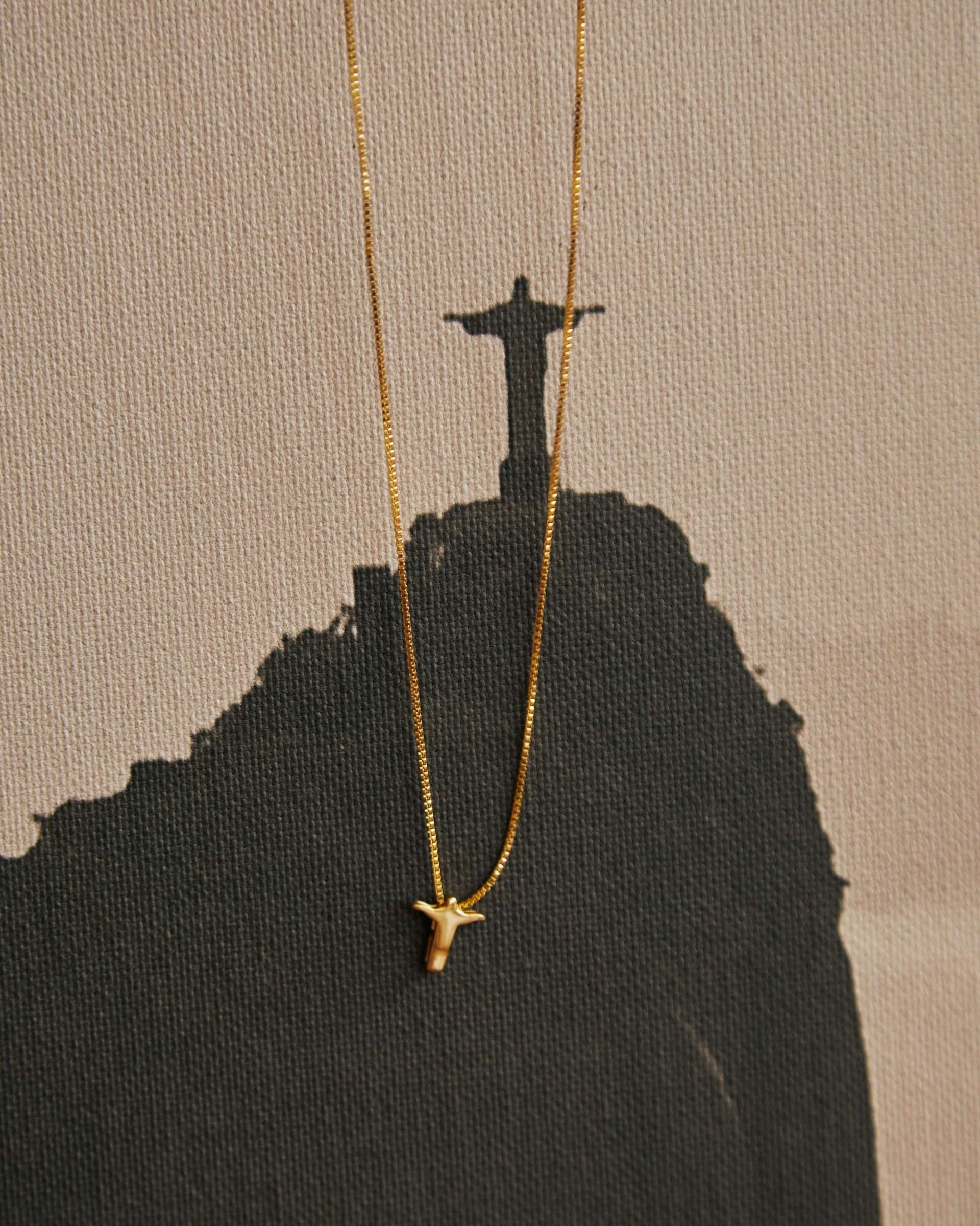 Colar mini Cristo Redentor Dourado