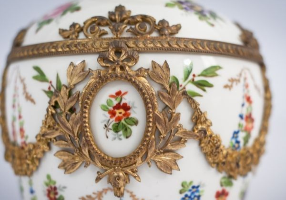 sobre-designer-sevres