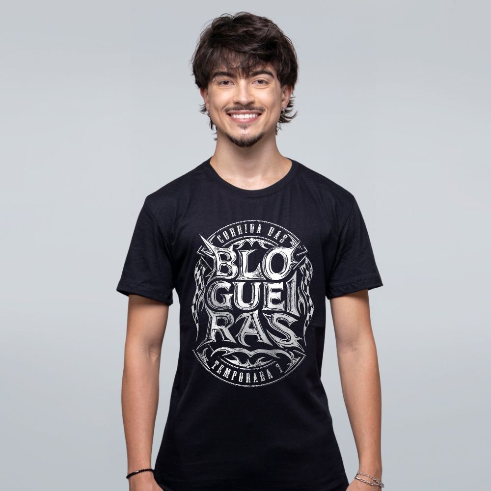 13_21_11_880_camiseta-preta-