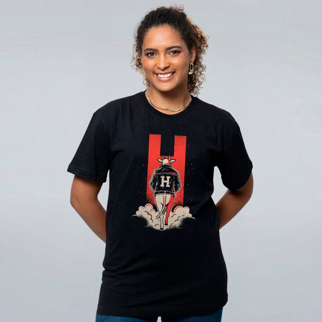 CAMISETA PRETA - VACA H - MOTOQUEIRA - LOLJA - Atelier do Sicko LTDA