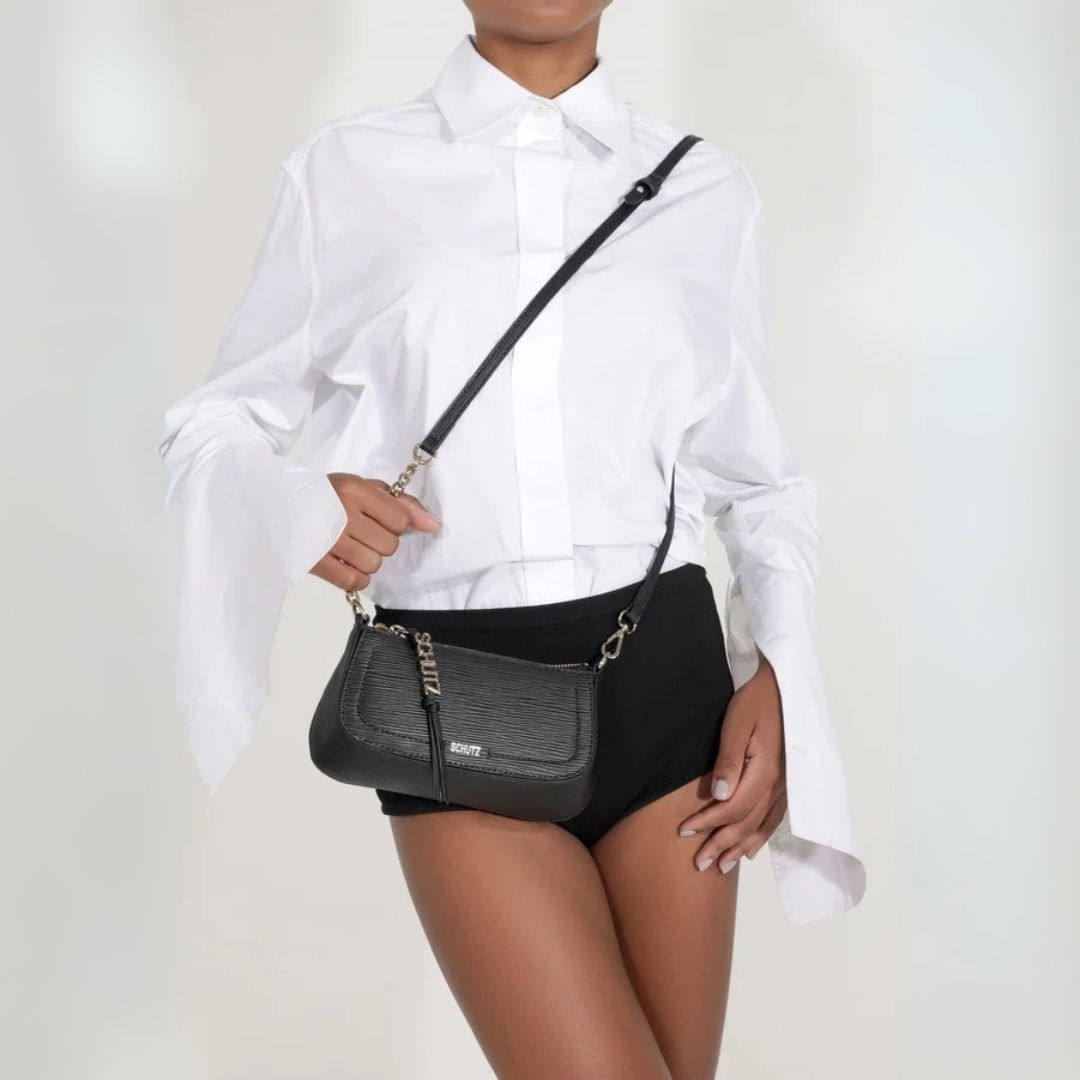 BOLSA SCHUTZ TIRACOLO PEQUENA TINA PRETO - Maria Canela