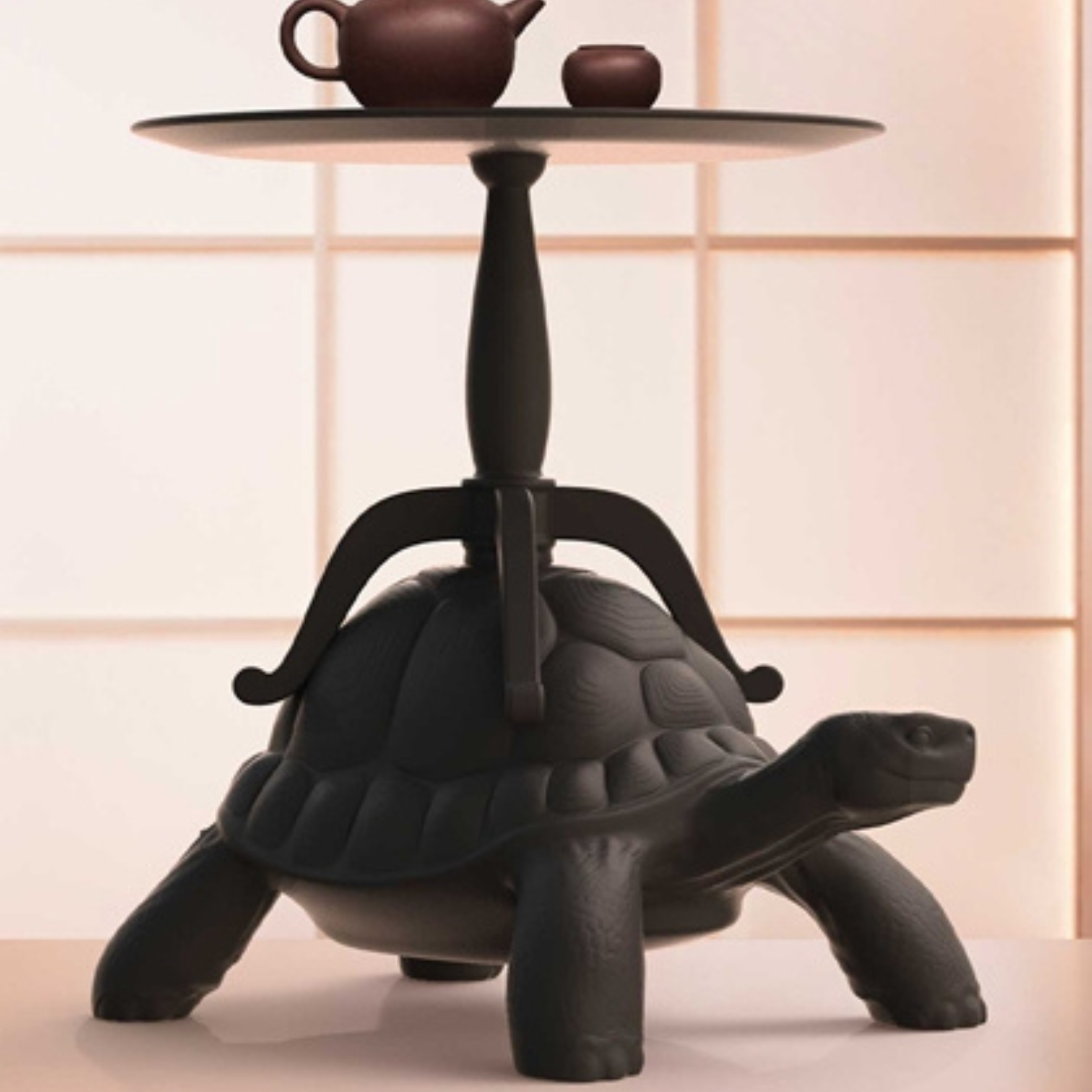 Turtle Carry Coffee Table | Qeeboo