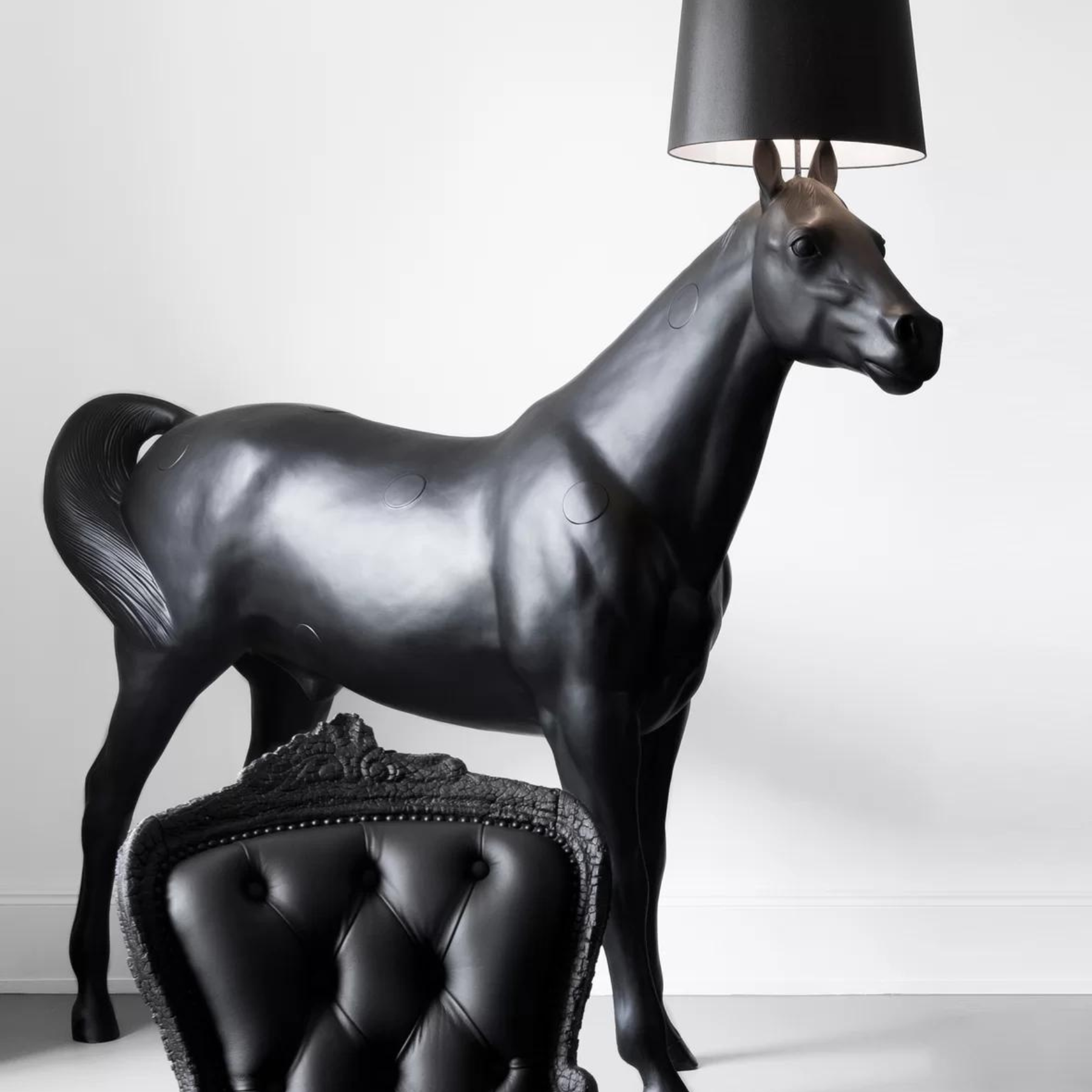 Luminária de chão Horse Lamp | Moooi