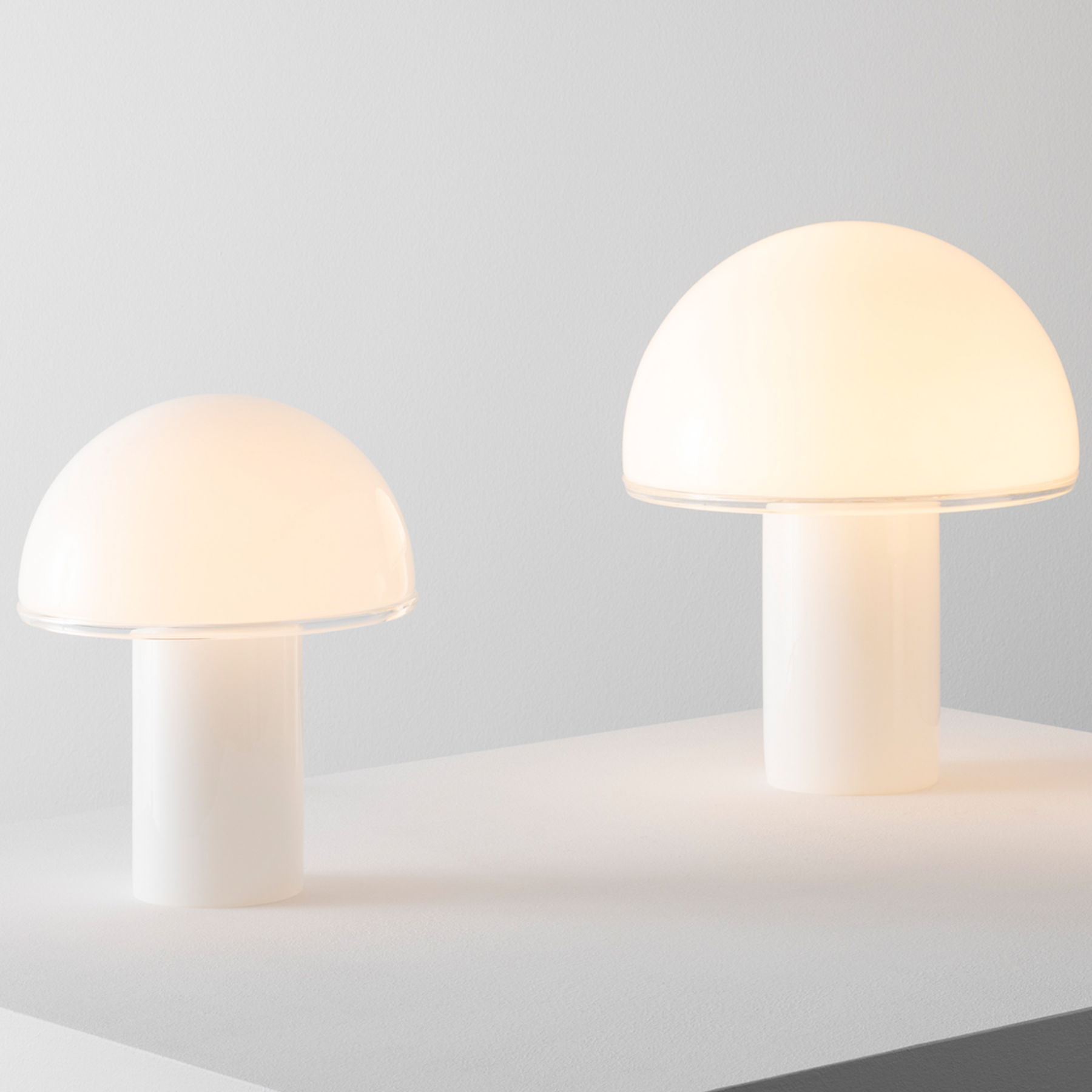 Luminária de mesa Onfale | Artemide