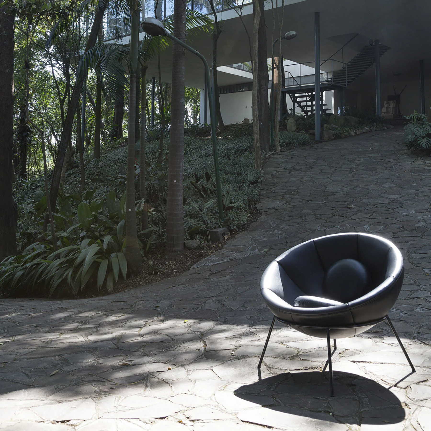 Poltrona Bardi’s Bowl Chair | Arper 
