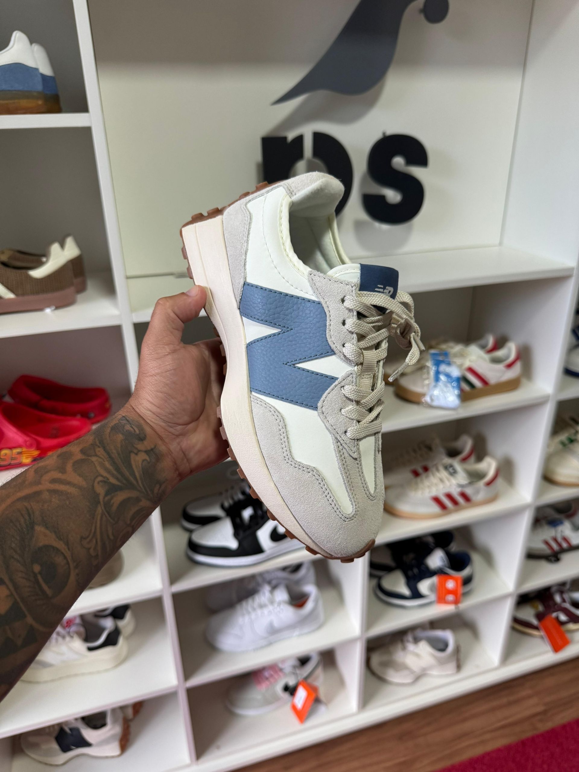 Tênis New Balance 327 Moonbeam Mercury Blue (PRONTA ENTREGA