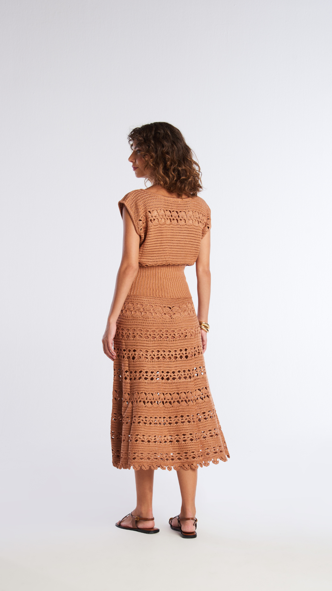 Saia midi rendada de tricot Demi - Mocha Mousse
