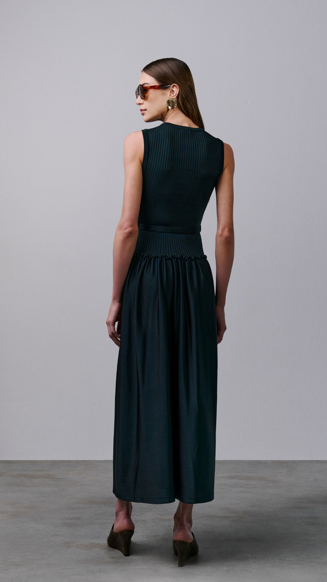 Vestido com cinto Lorena - Dark Florest 