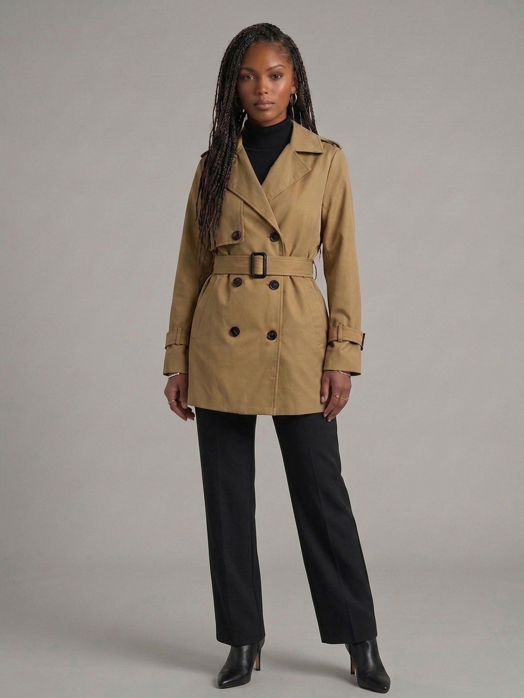 Trench Coat Curto Feminino em Tecido com Cinto - Rabusch