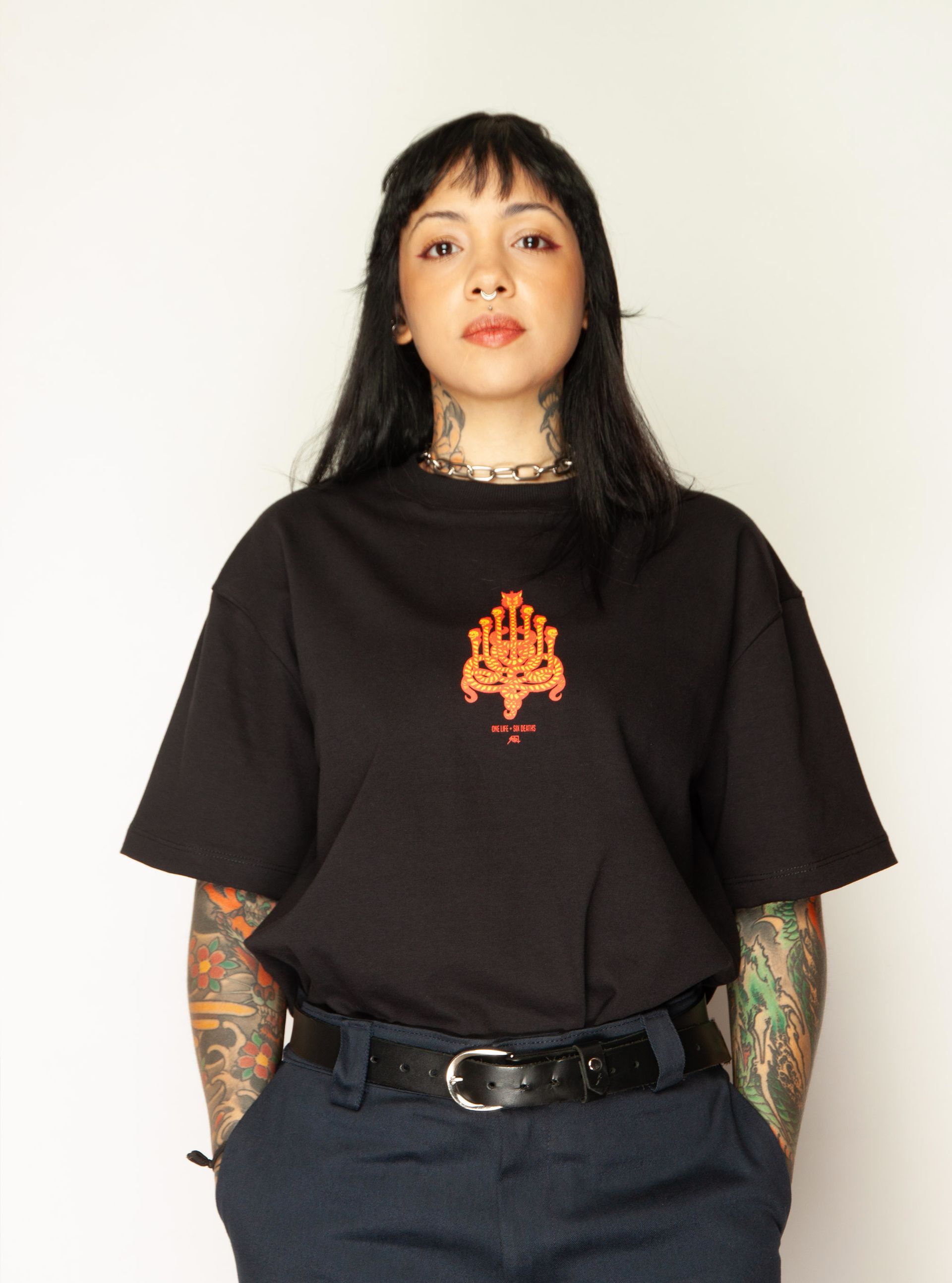 Camiseta Oversized Six Lifes Black