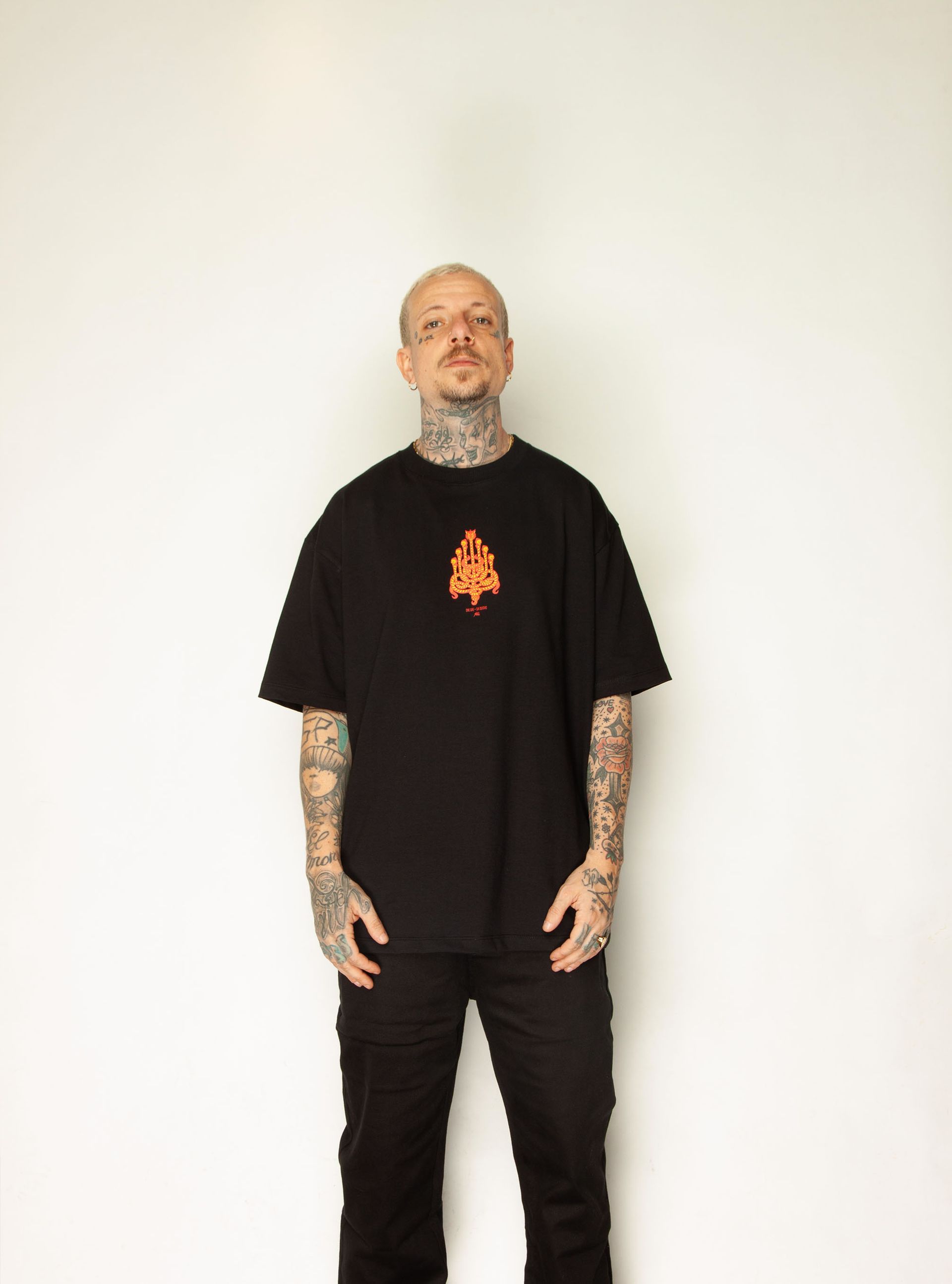 Camiseta Oversized Six Lifes Black