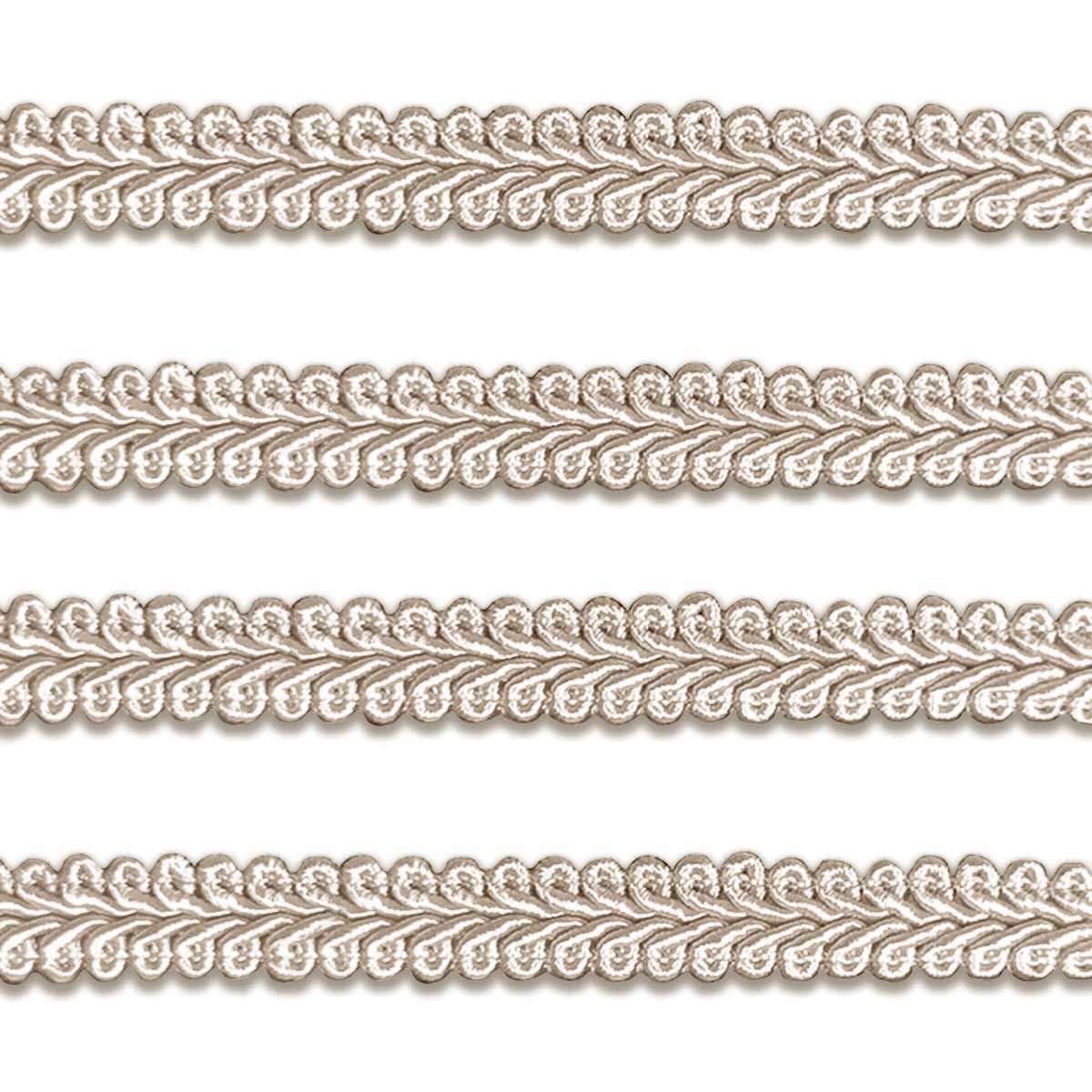839