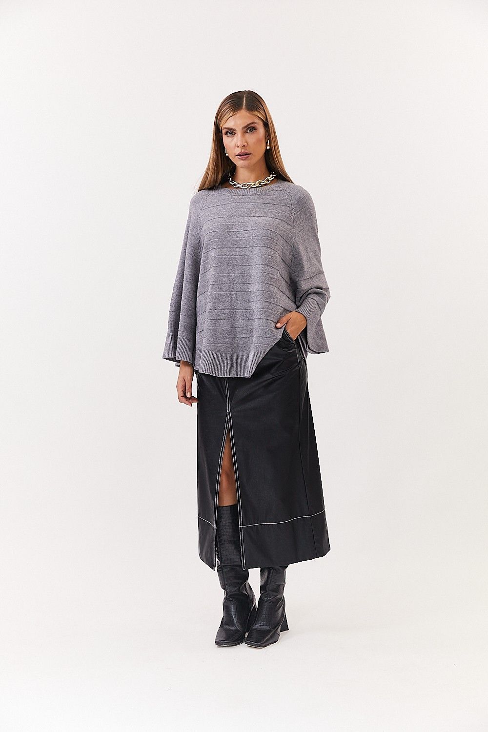Blusa Poncho Tricot Loren