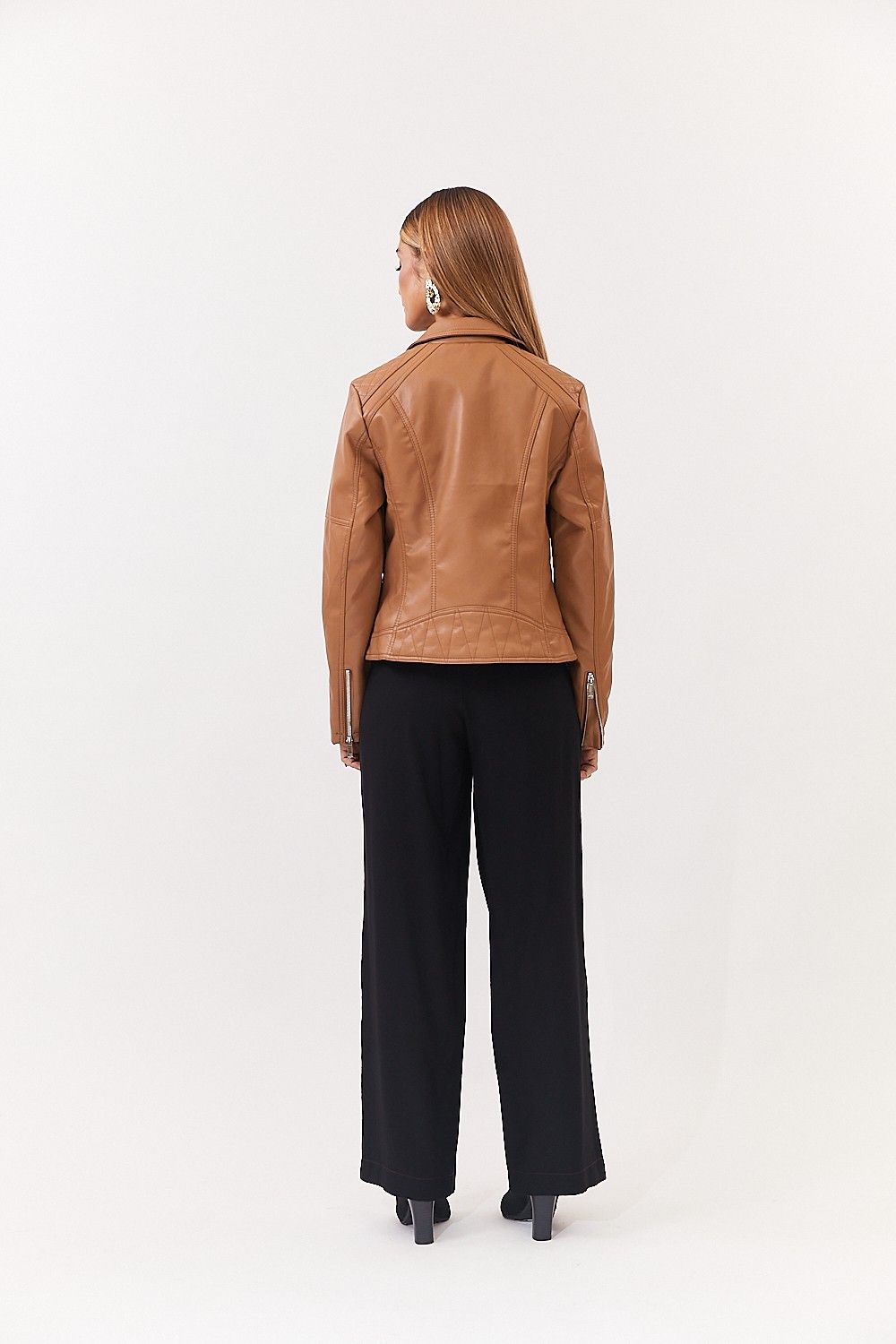 Jaqueta Like Leather Taty