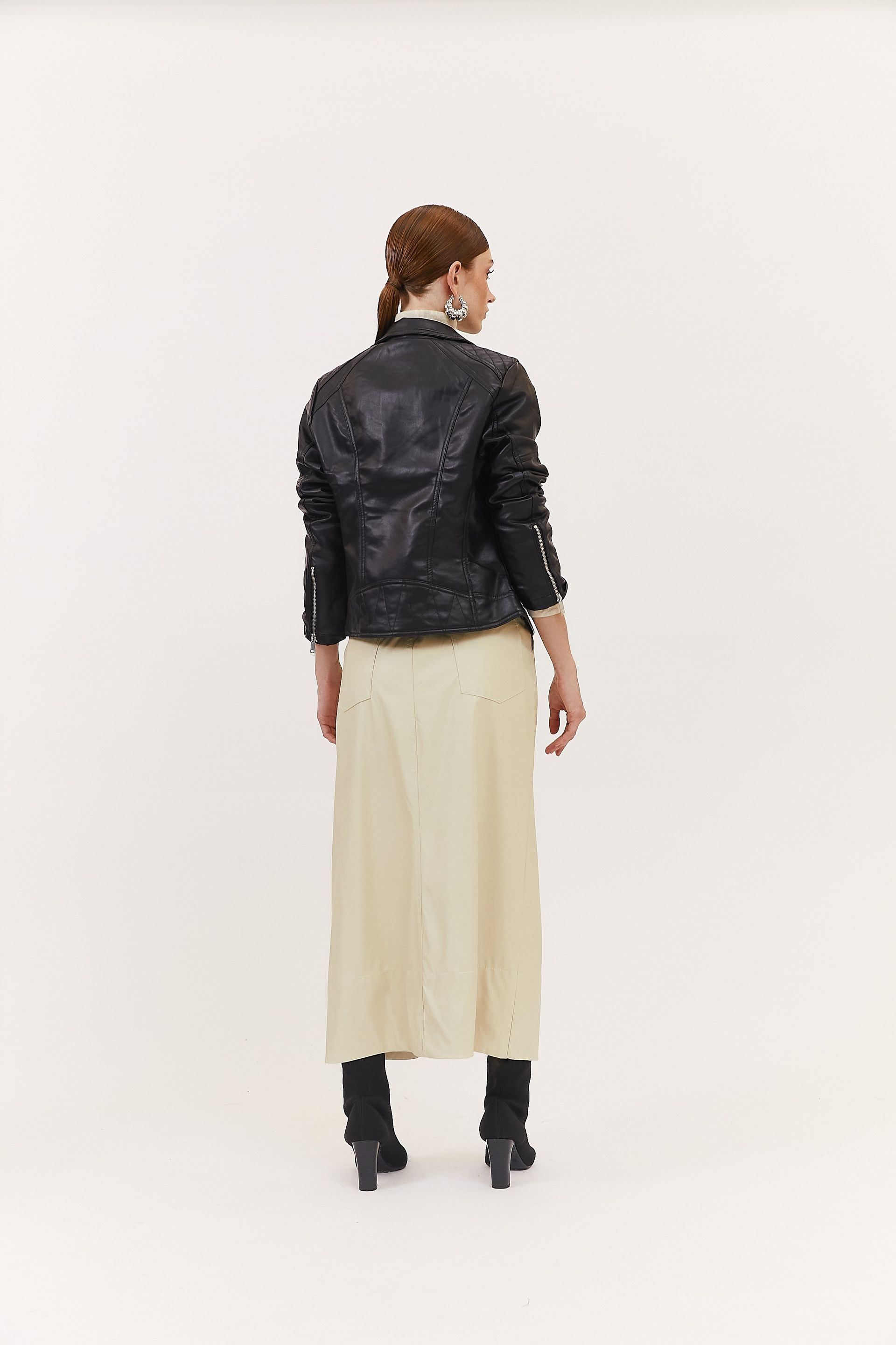 Jaqueta Like Leather Taty